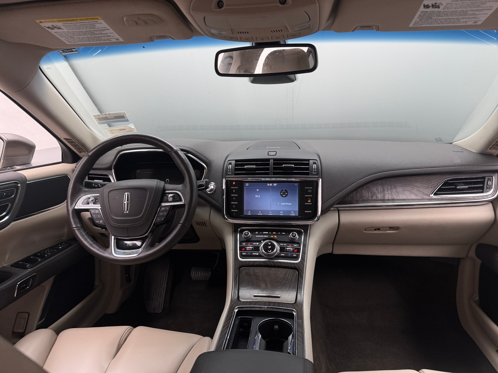 Thumbnail: 2019 Lincoln Continental - 2