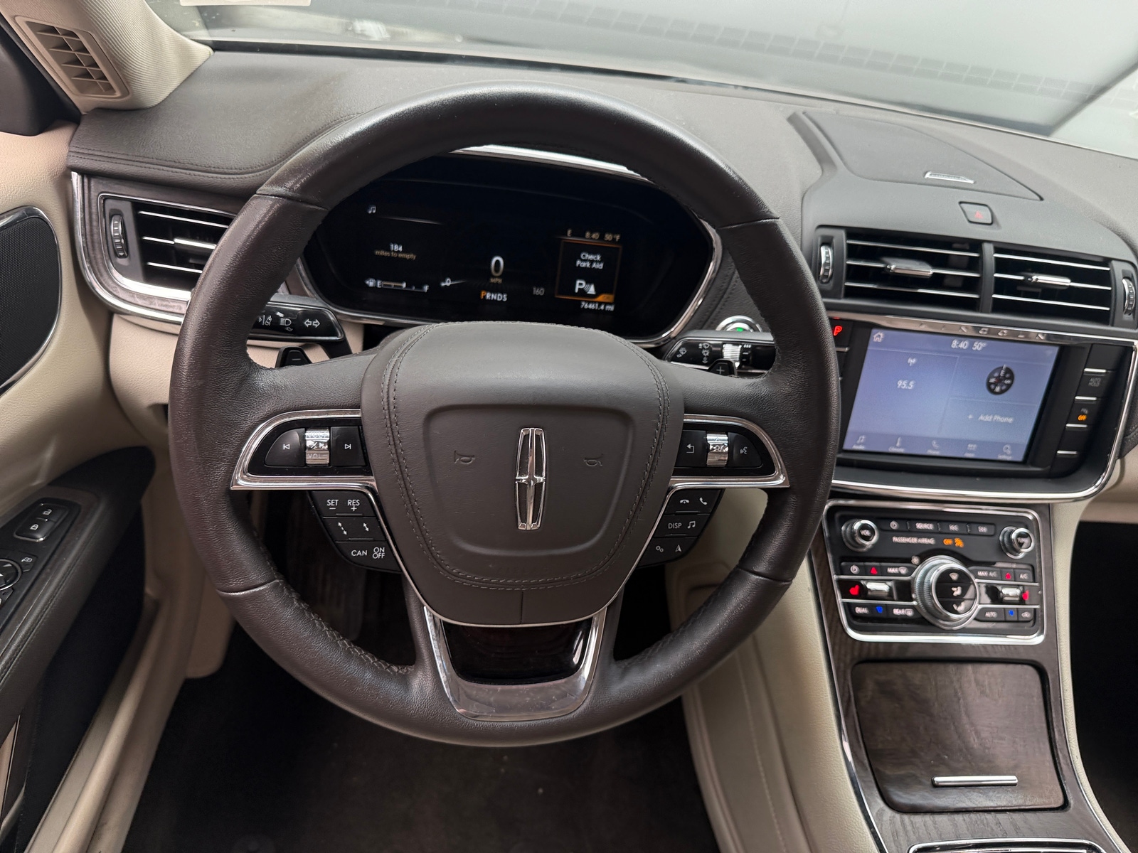 Thumbnail: 2019 Lincoln Continental - 4
