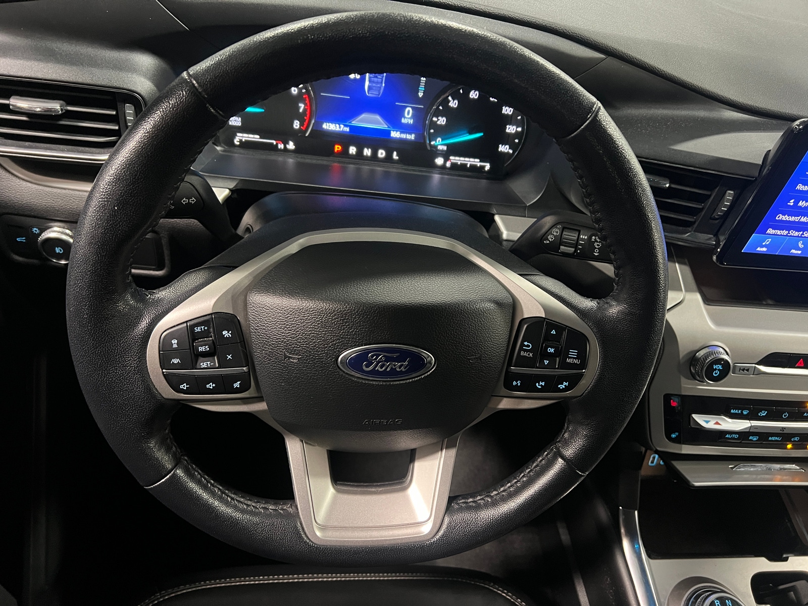 Thumbnail: 2022 Ford Explorer - 4