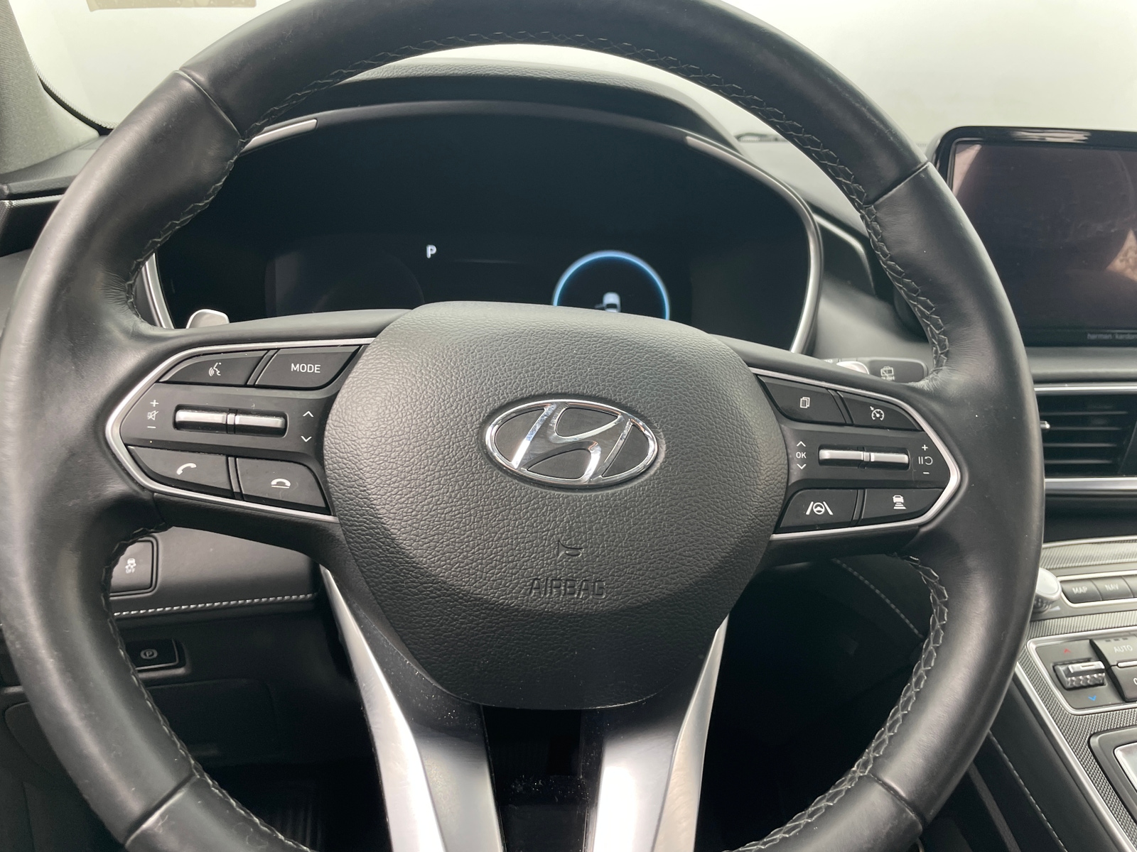 Thumbnail: 2023 Hyundai Santa Fe - 4