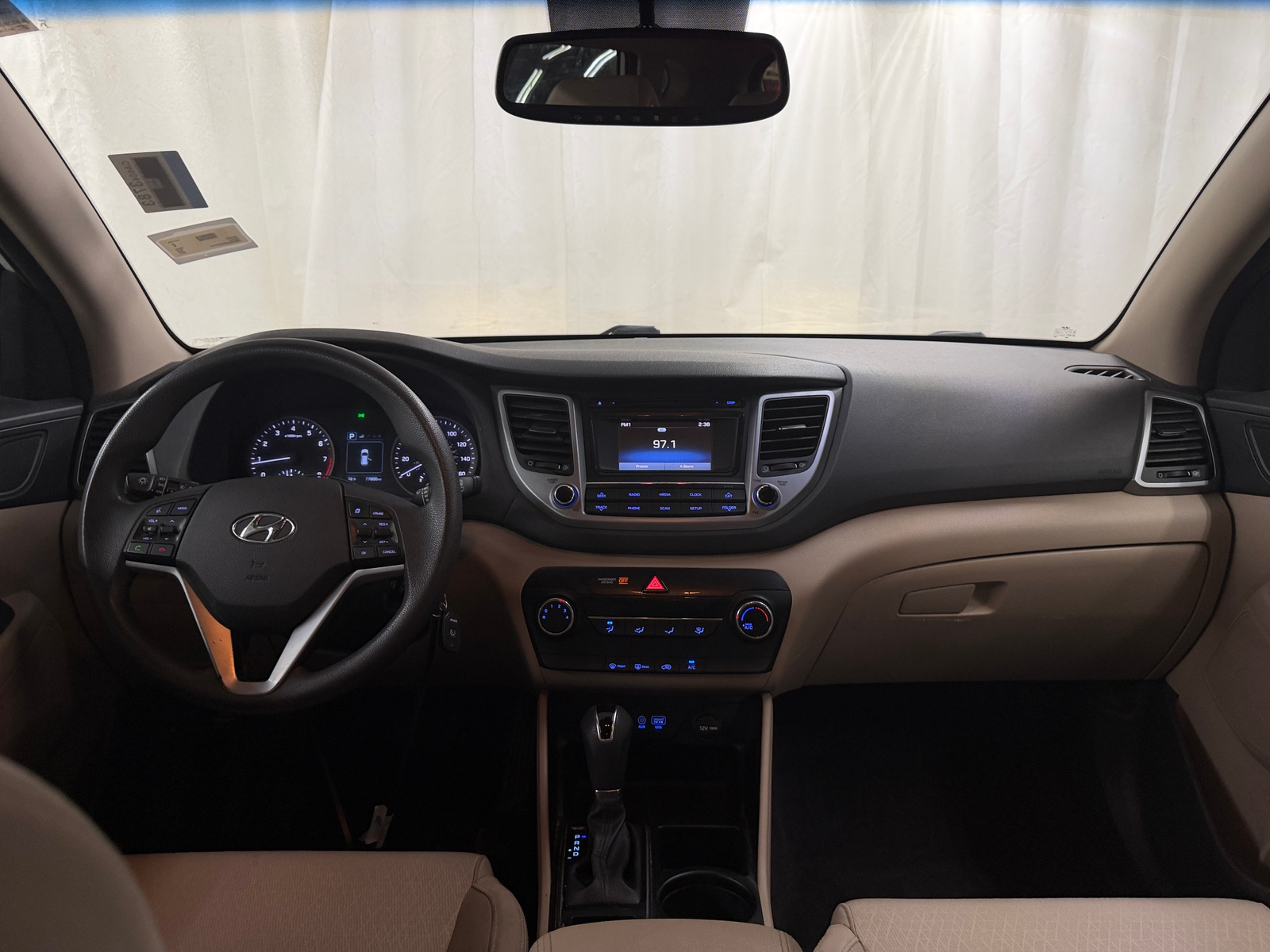 Thumbnail: 2017 Hyundai Tucson - 3