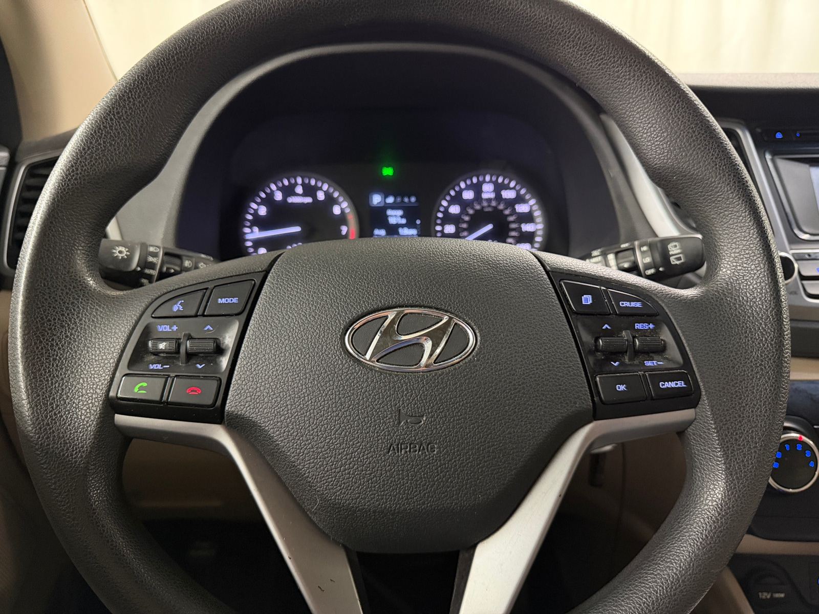 Thumbnail: 2017 Hyundai Tucson - 5