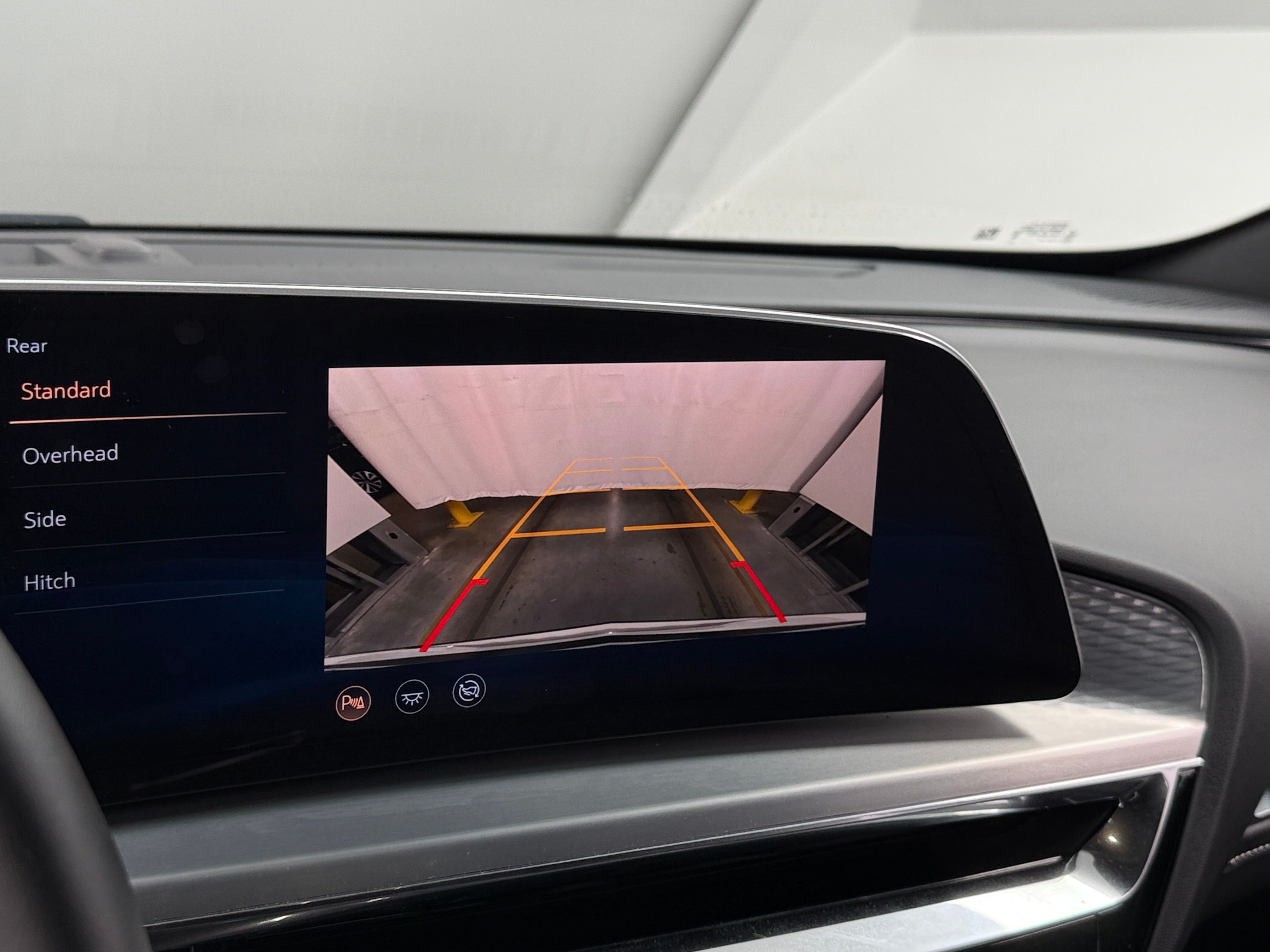 2024 Cadillac LYRIQ Luxury 1 - Photo 20
