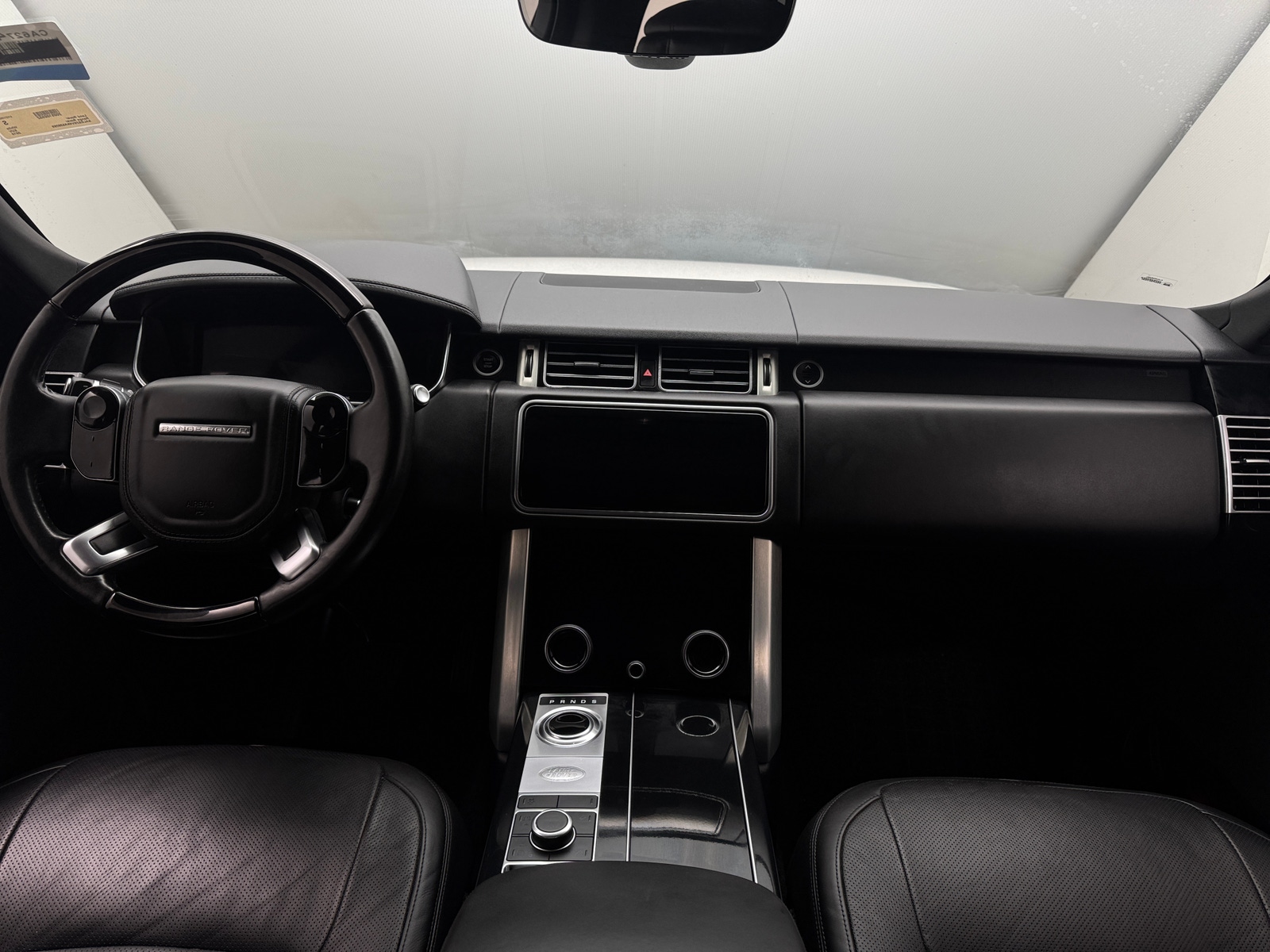 Thumbnail: 2019 Land Rover Range Rover - 2