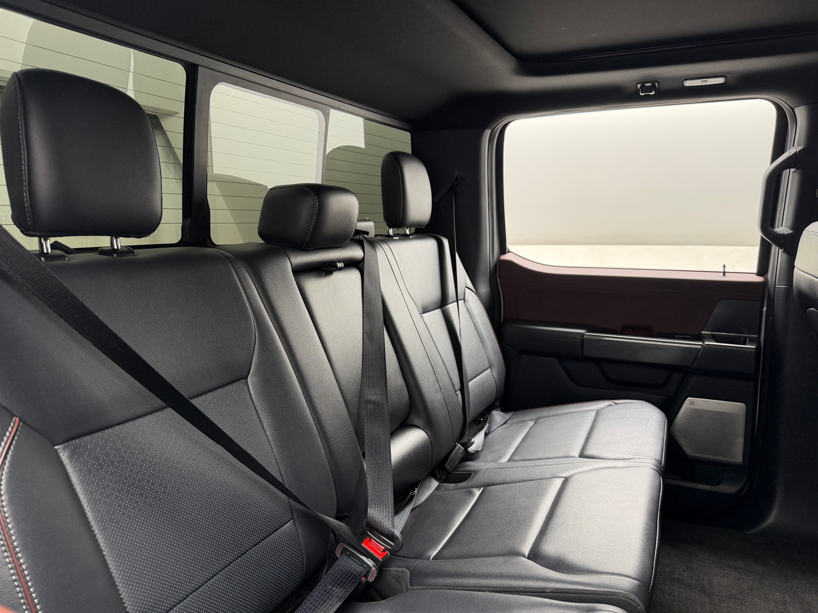 Thumbnail: 2022 Ford Econoline - 5