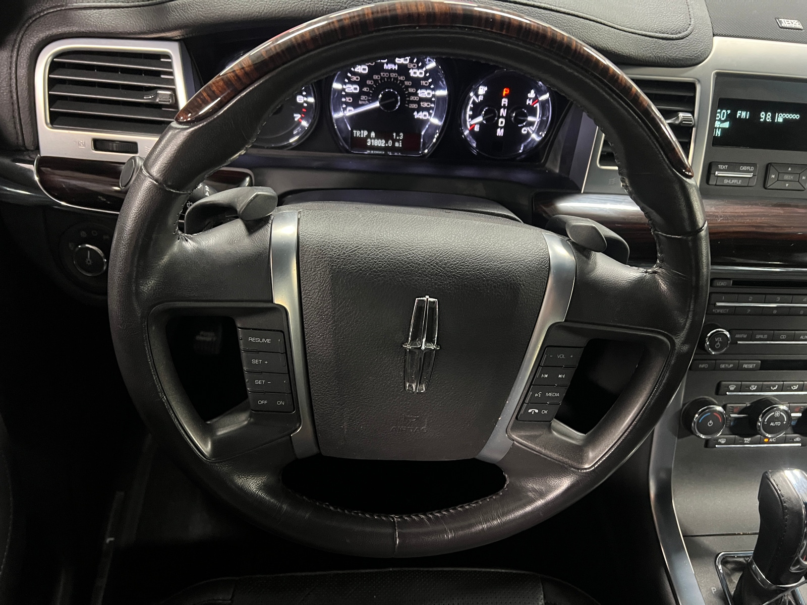 Thumbnail: 2010 Lincoln MKS - 4