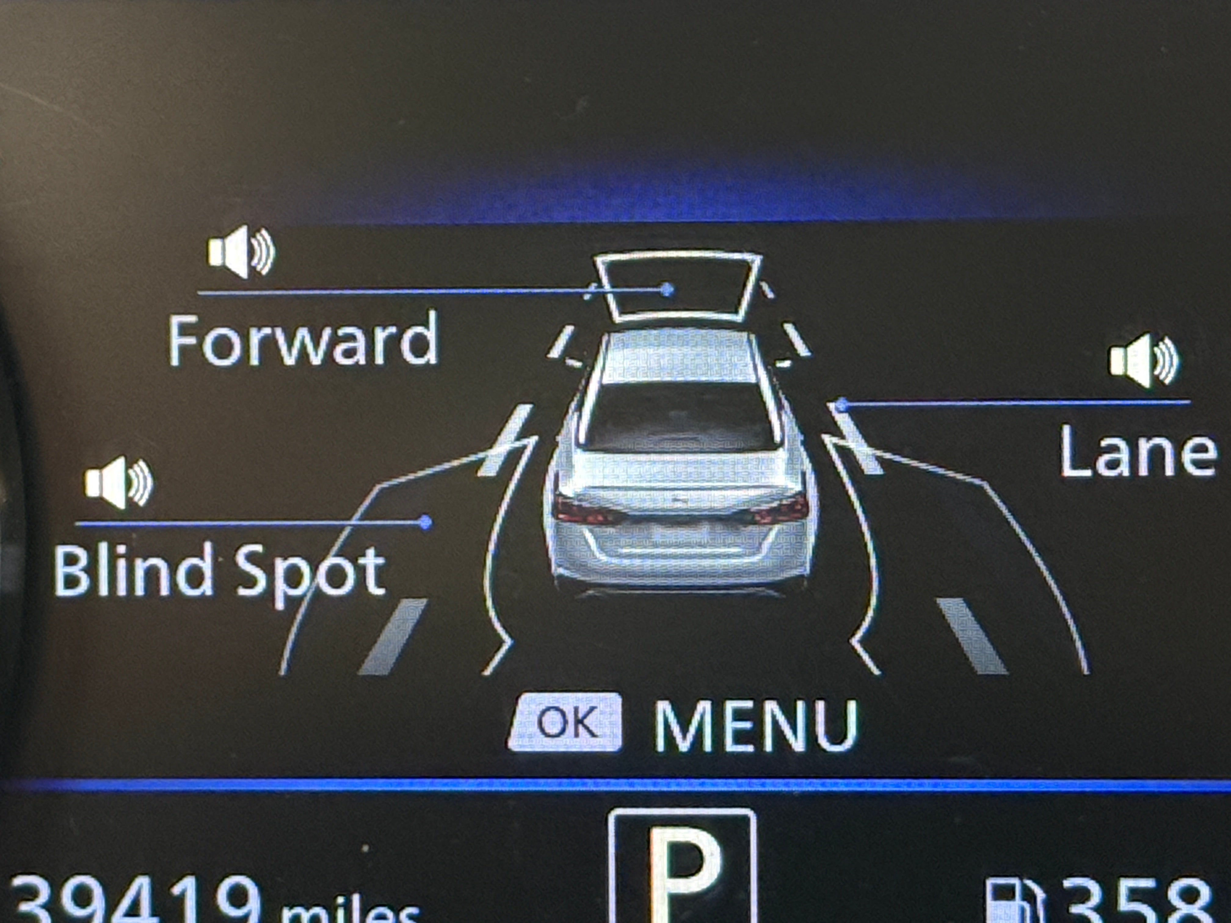 2025 Nissan Altima SV - Photo 11