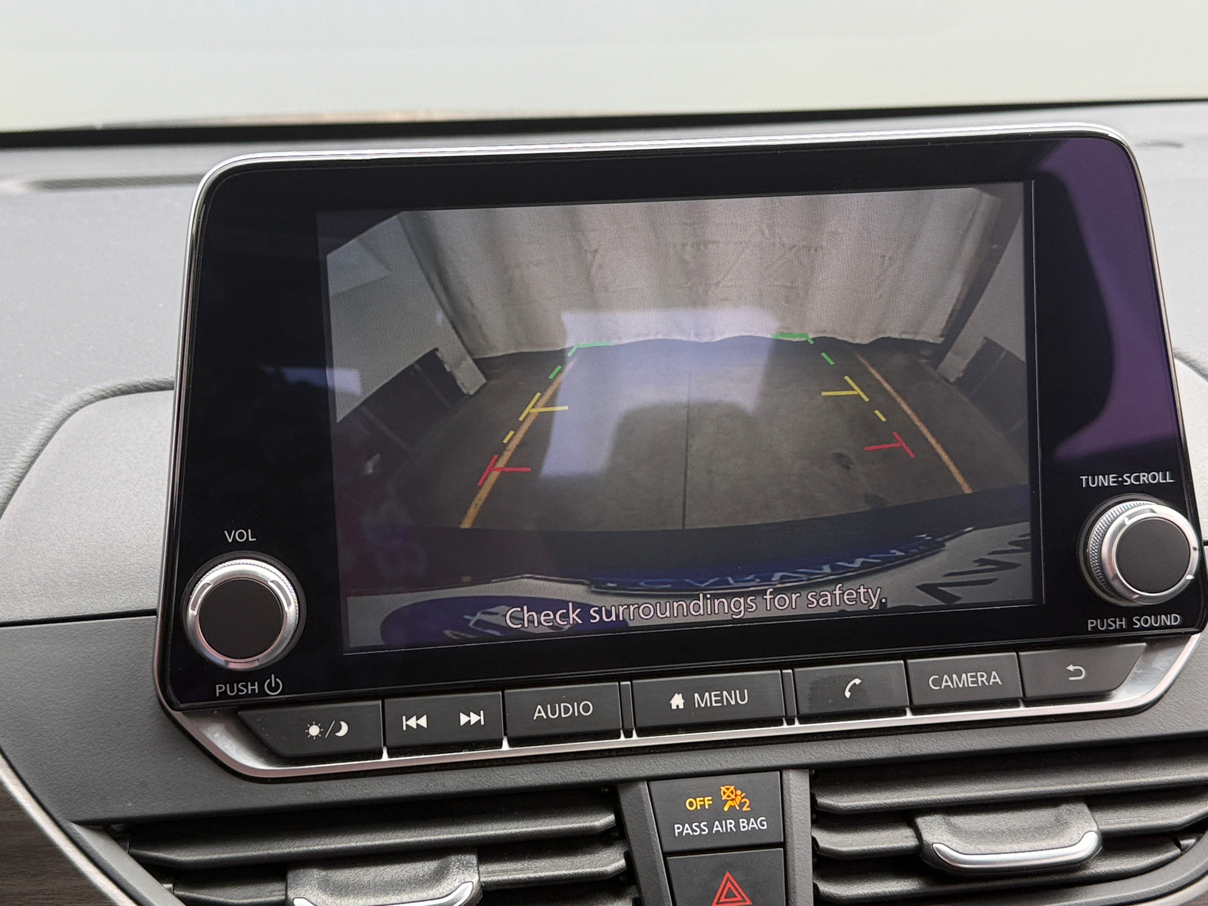 2025 Nissan Altima SV - Photo 14