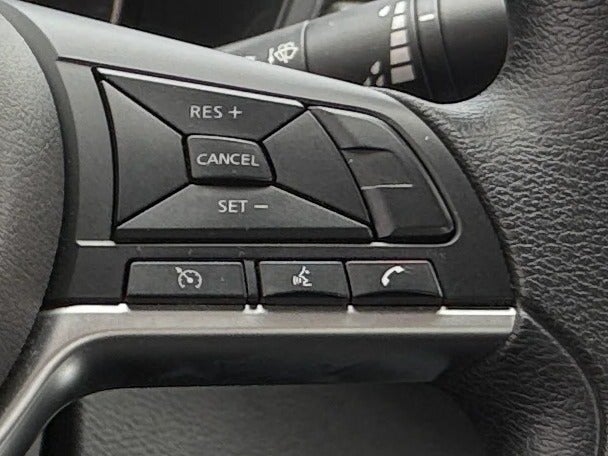 2025 Nissan Altima SV - Photo 16
