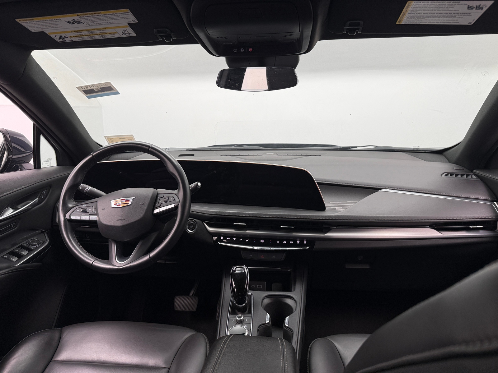 Thumbnail: 2025 Cadillac XT4 - 2