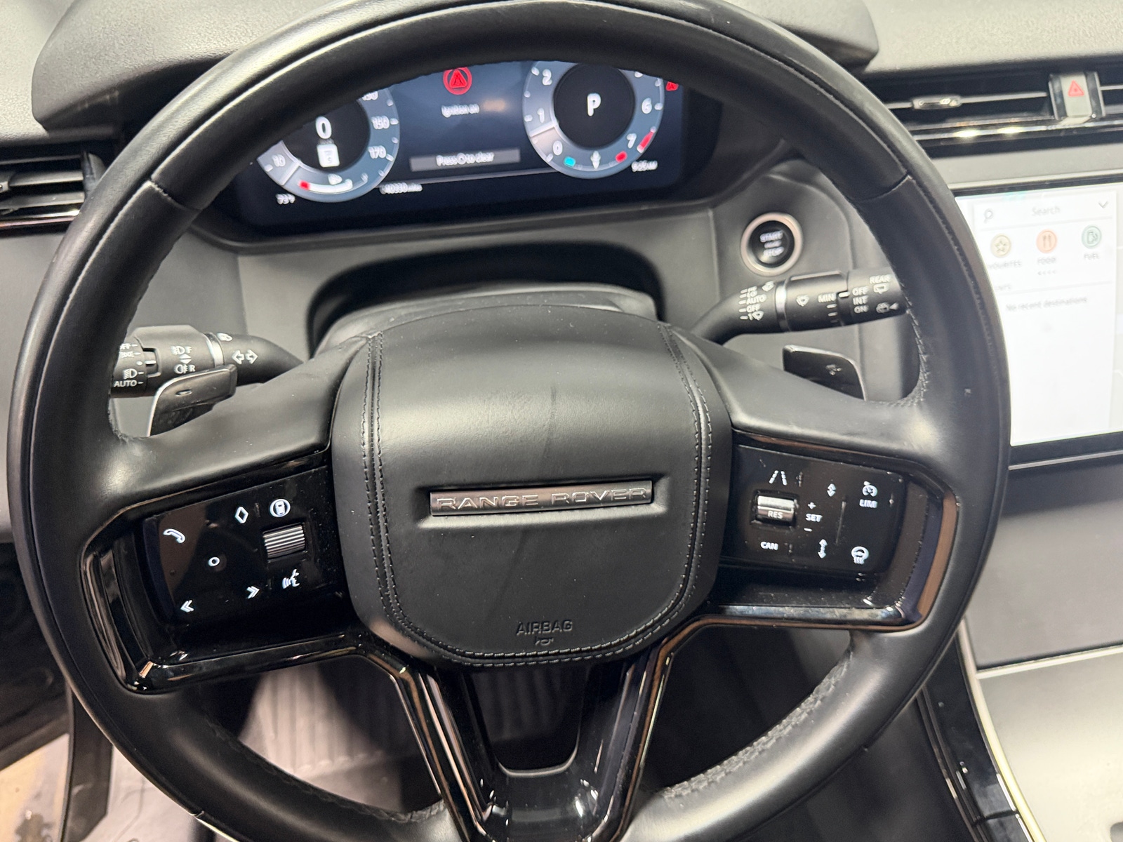 Thumbnail: 2025 Land Rover Range Rover Velar - 4