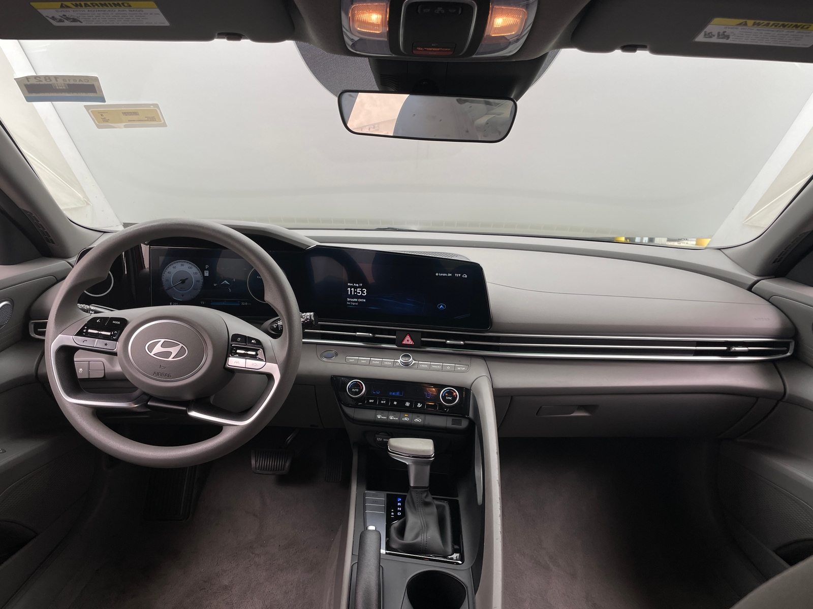 Thumbnail: 2024 Hyundai Elantra - 3