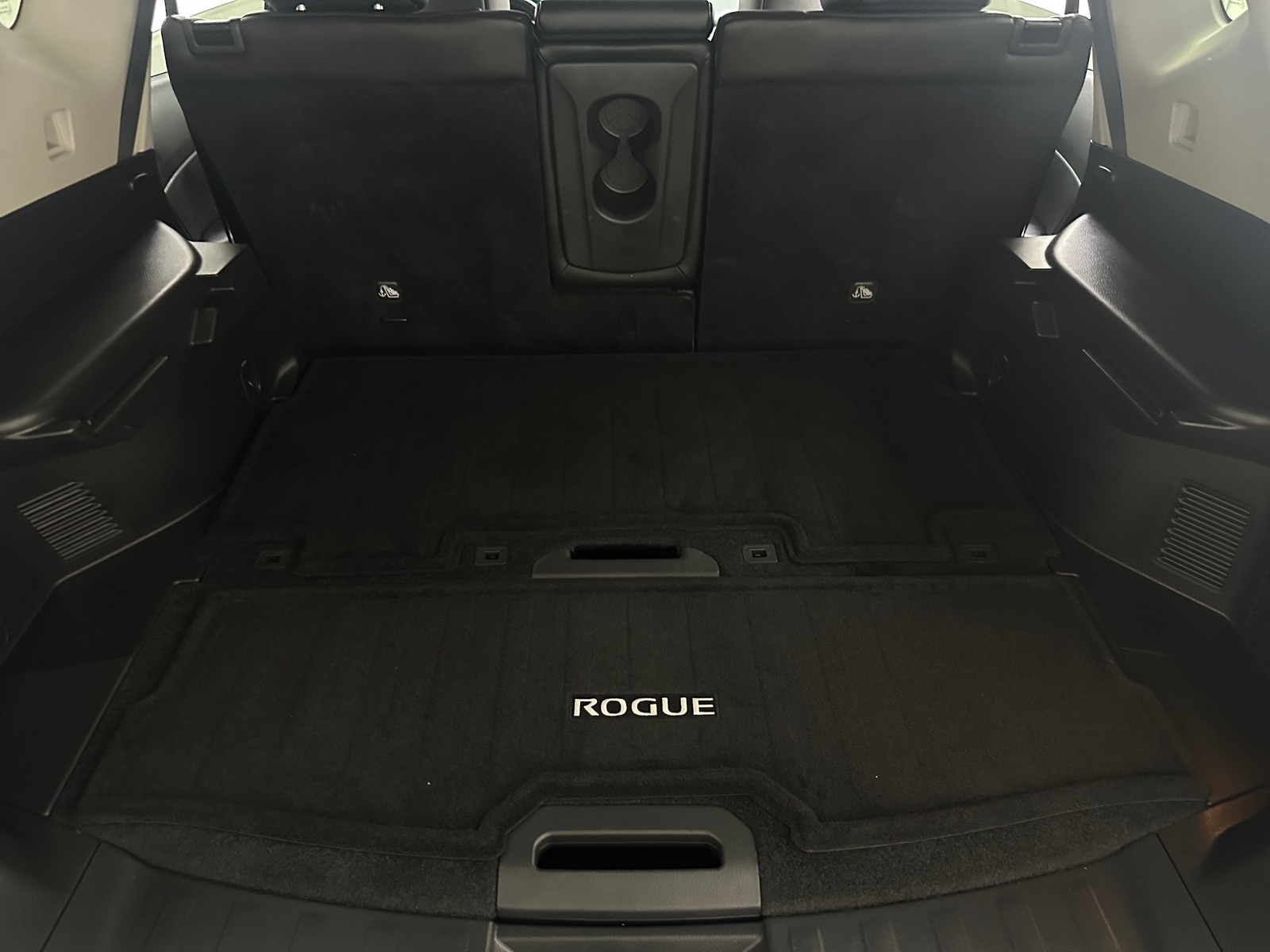 Thumbnail: 2015 Nissan Rogue - 6