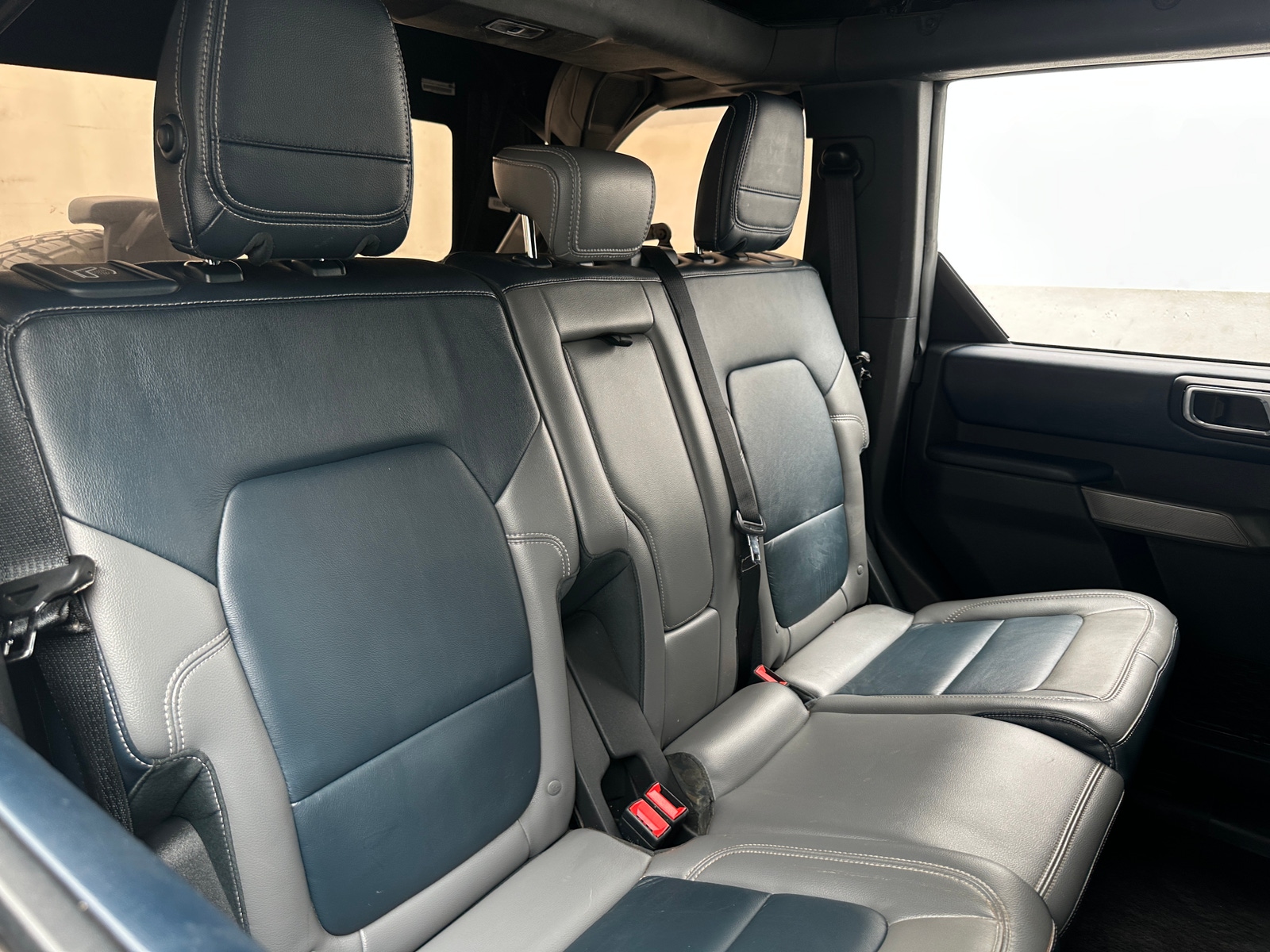 Thumbnail: 2022 Ford Bronco - 5