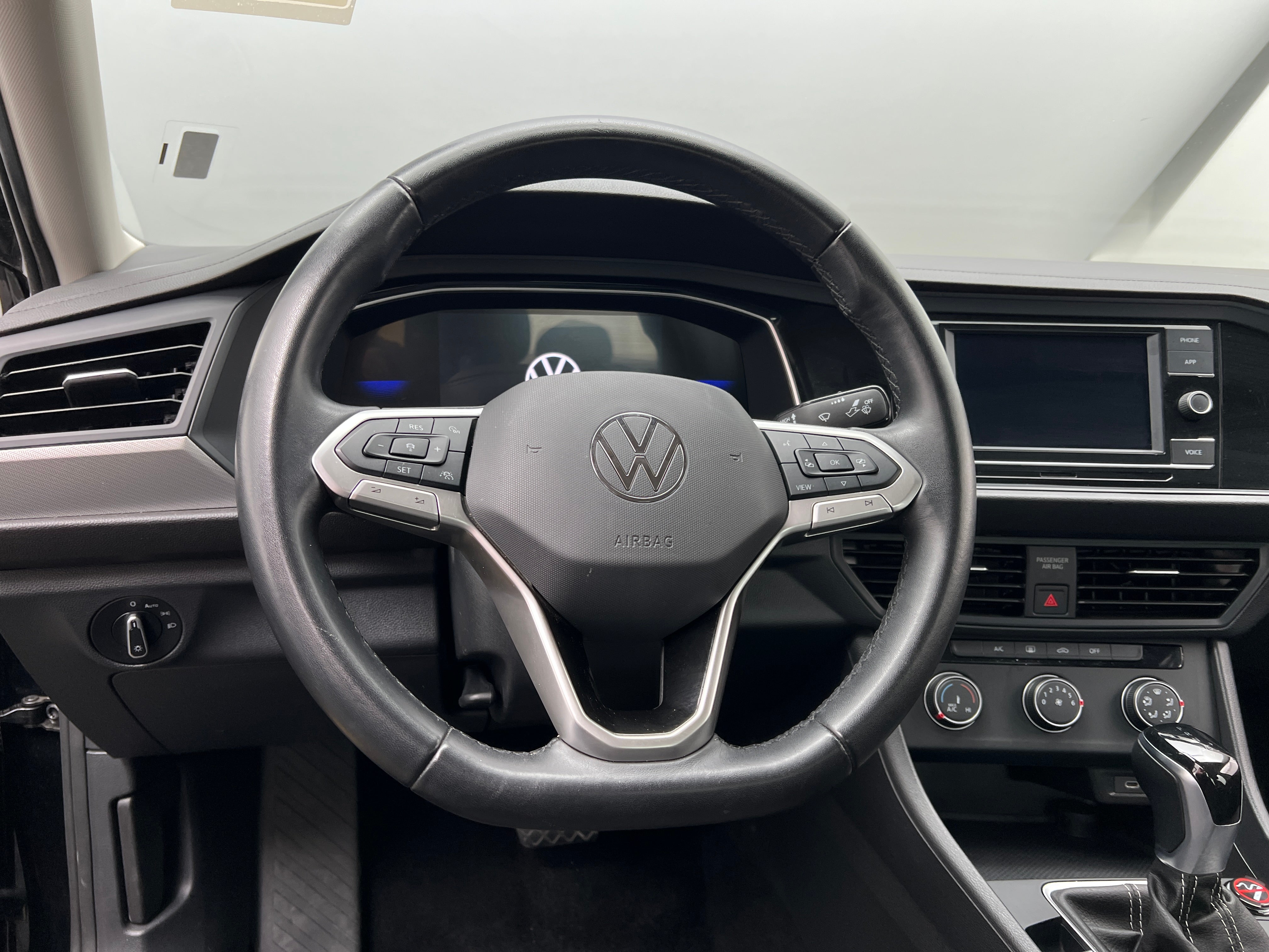 3VW5M7BU4RM056971