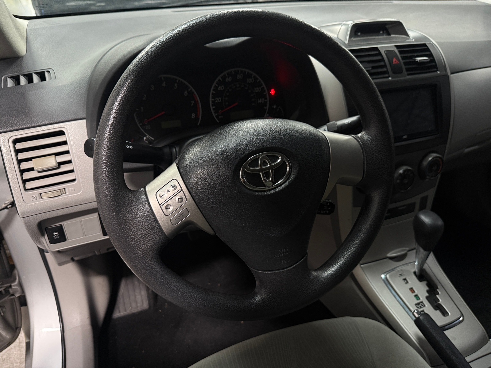 Thumbnail: 2013 Toyota Corolla - 5