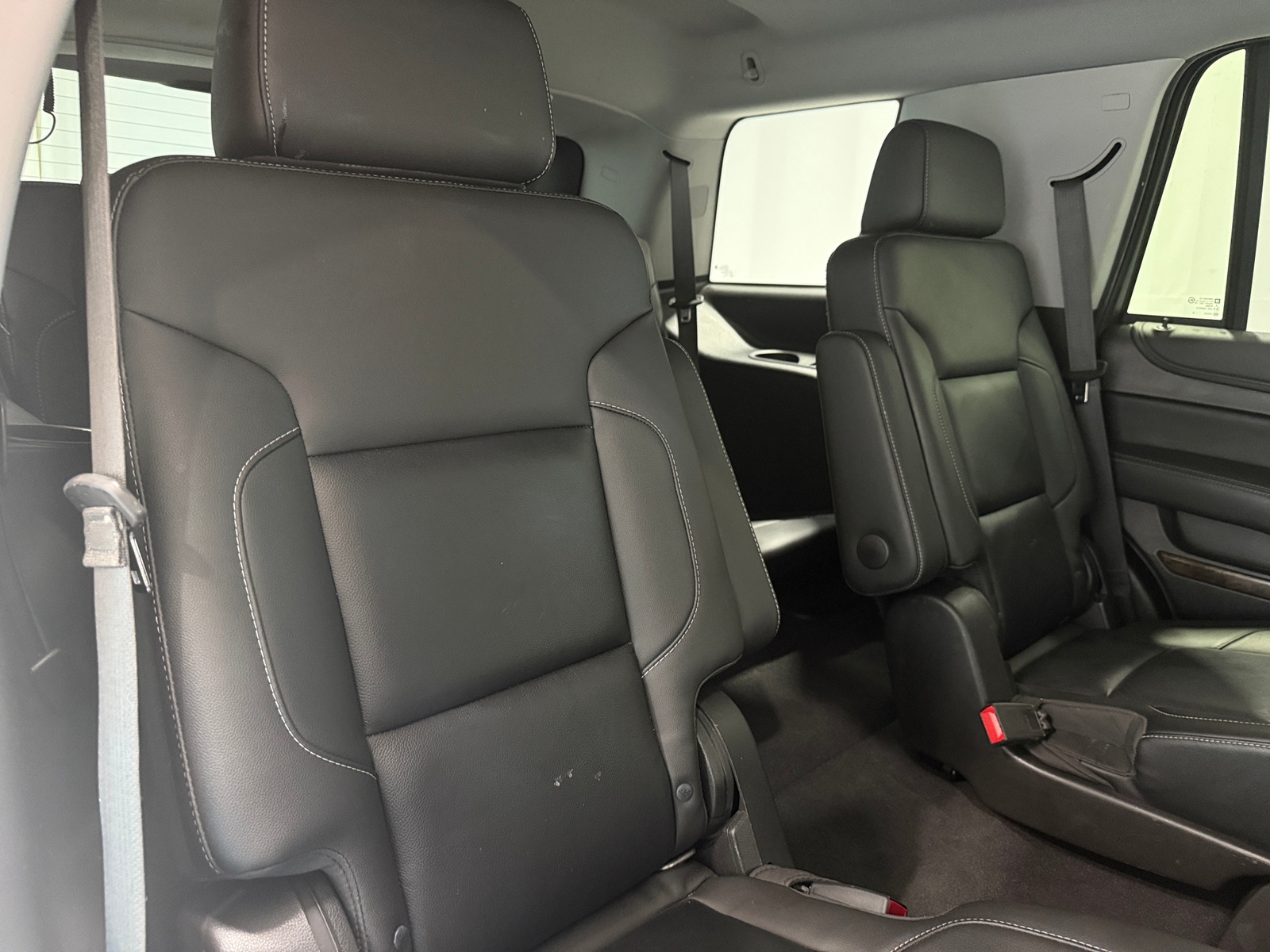 Thumbnail: 2019 Chevrolet Tahoe - 5