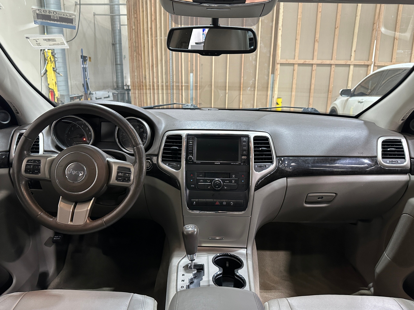 Thumbnail: 2012 Jeep Grand Cherokee - 2