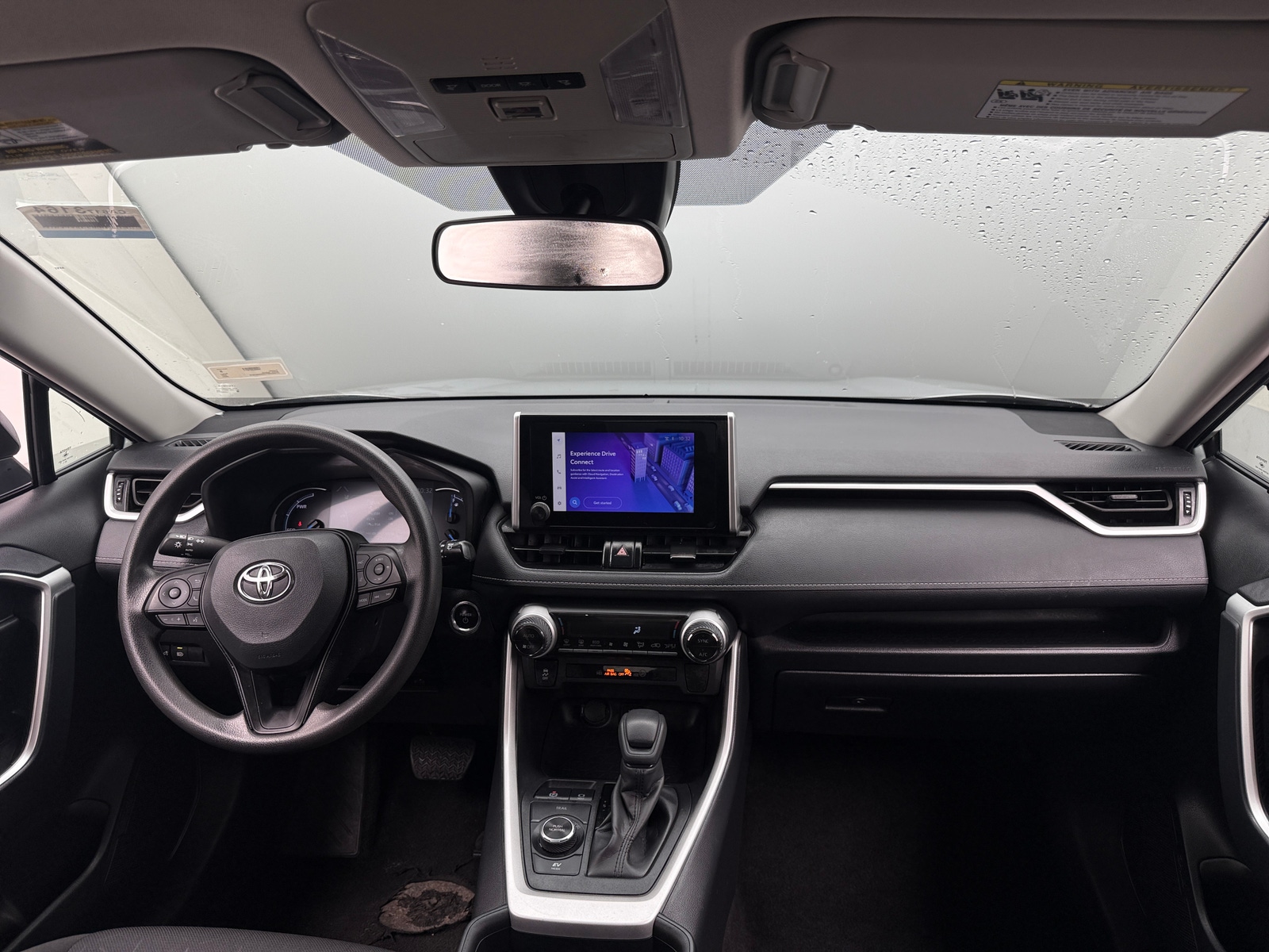 Thumbnail: 2025 Toyota RAV4 - 3