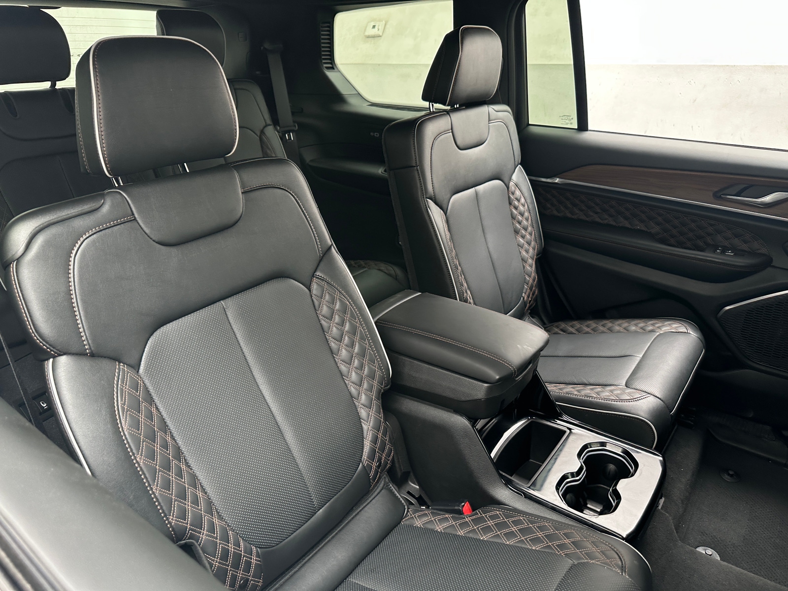 Thumbnail: 2025 Jeep Grand Cherokee L - 5