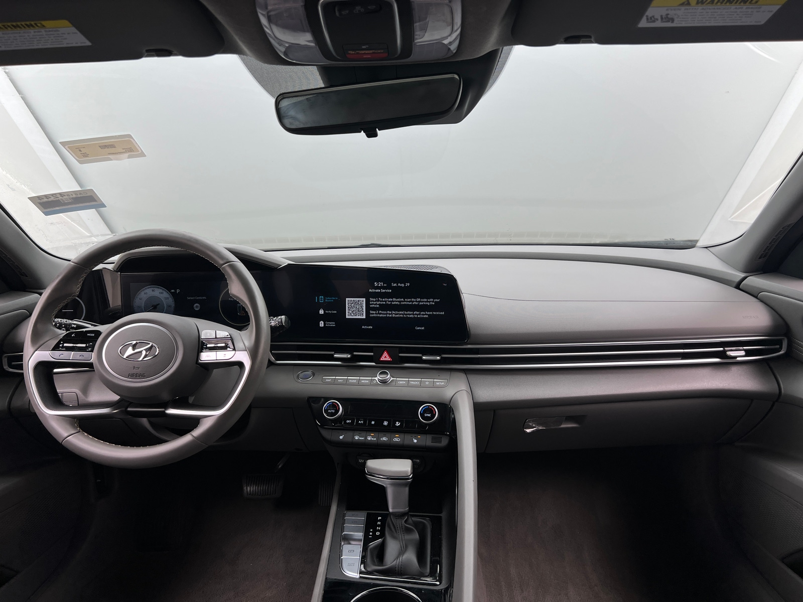 Thumbnail: 2023 Hyundai Elantra - 3