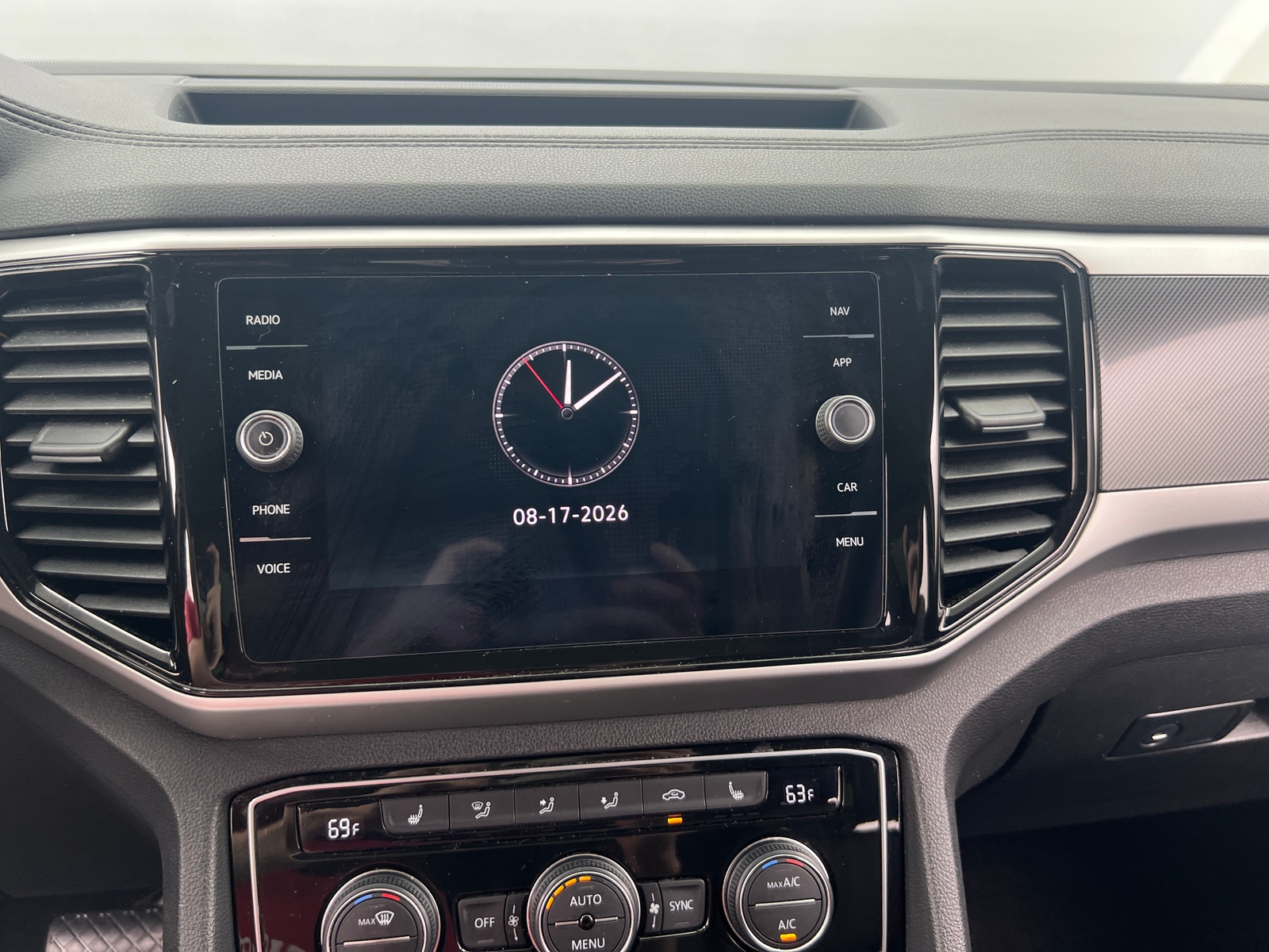 Thumbnail: 2021 Volkswagen Atlas - 3