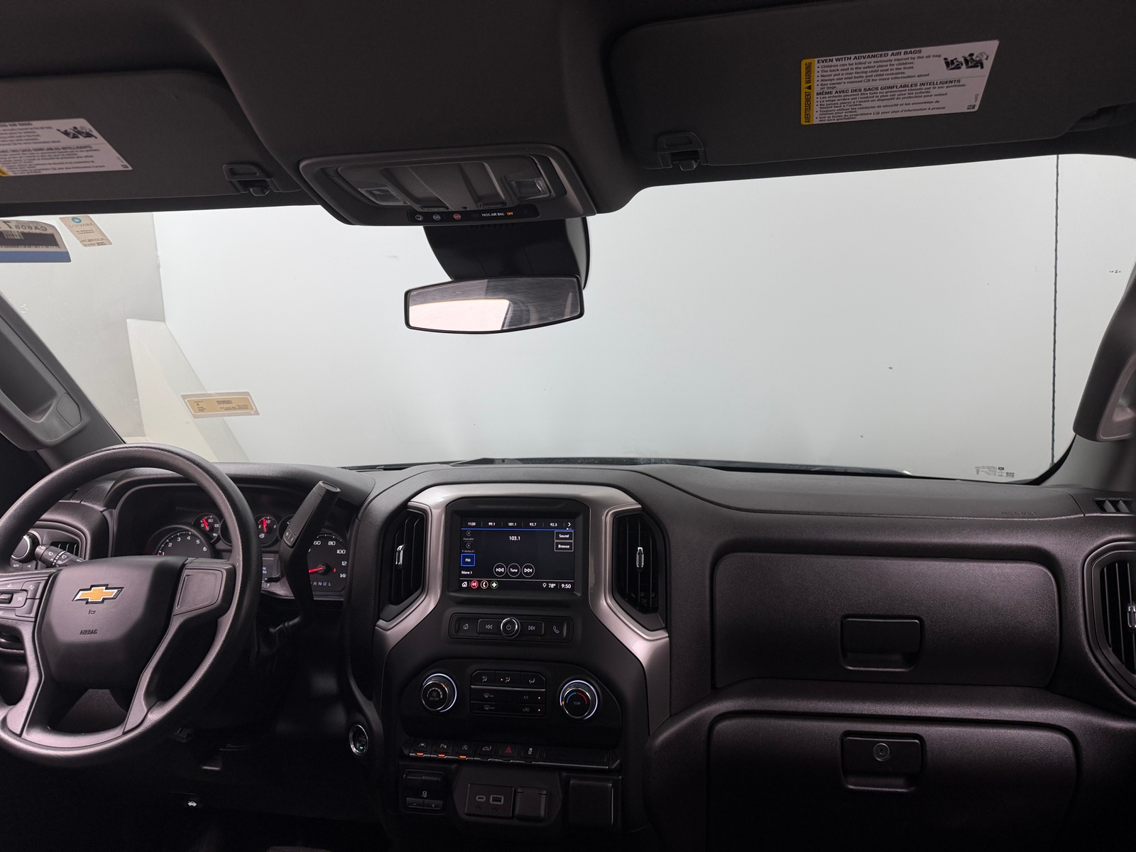 Thumbnail: 2024 Chevrolet Silverado 1500 - 3