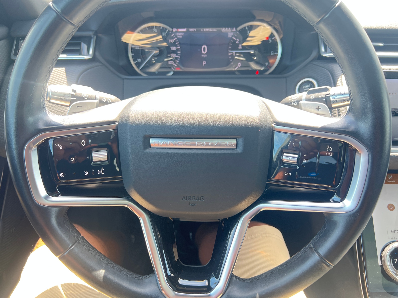 Thumbnail: 2021 Land Rover Range Rover Velar - 4