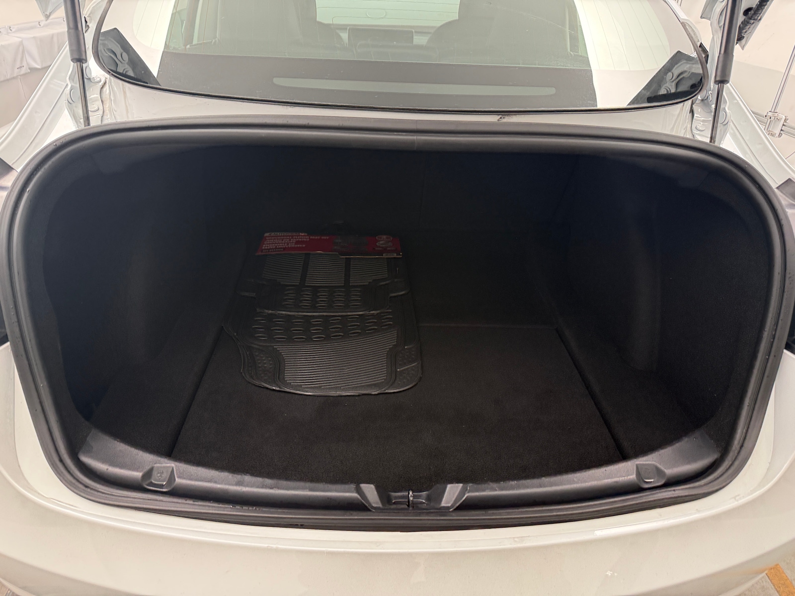 Thumbnail: 2020 Tesla Model 3 - 6
