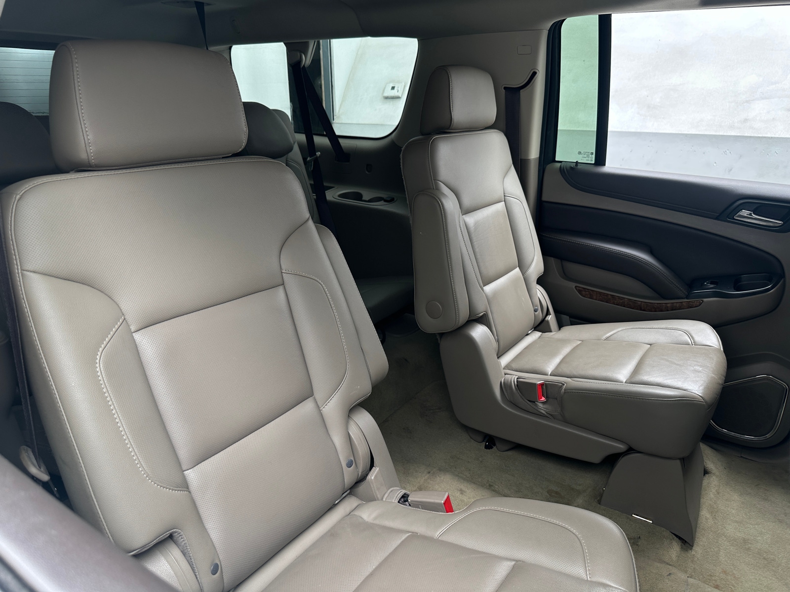Thumbnail: 2017 Chevrolet Suburban - 5