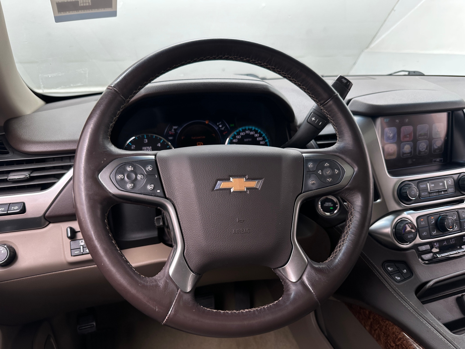 Thumbnail: 2017 Chevrolet Suburban - 4