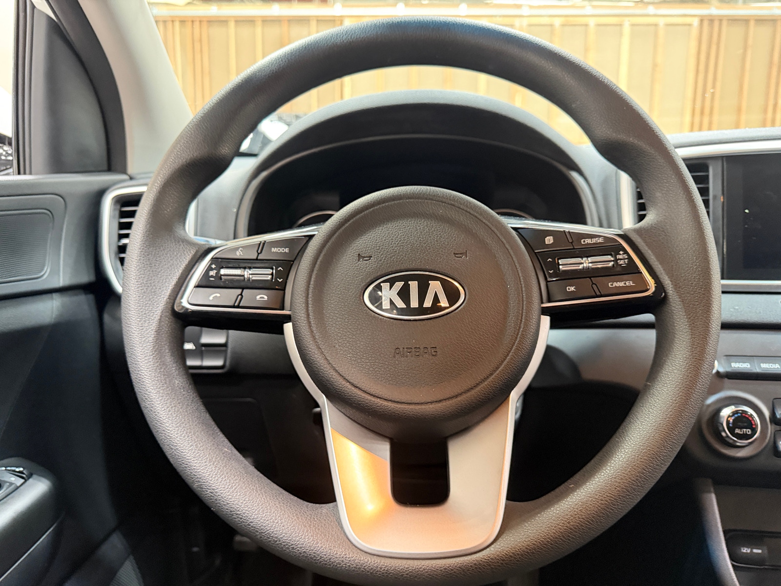 Thumbnail: 2020 Kia Sportage - 5
