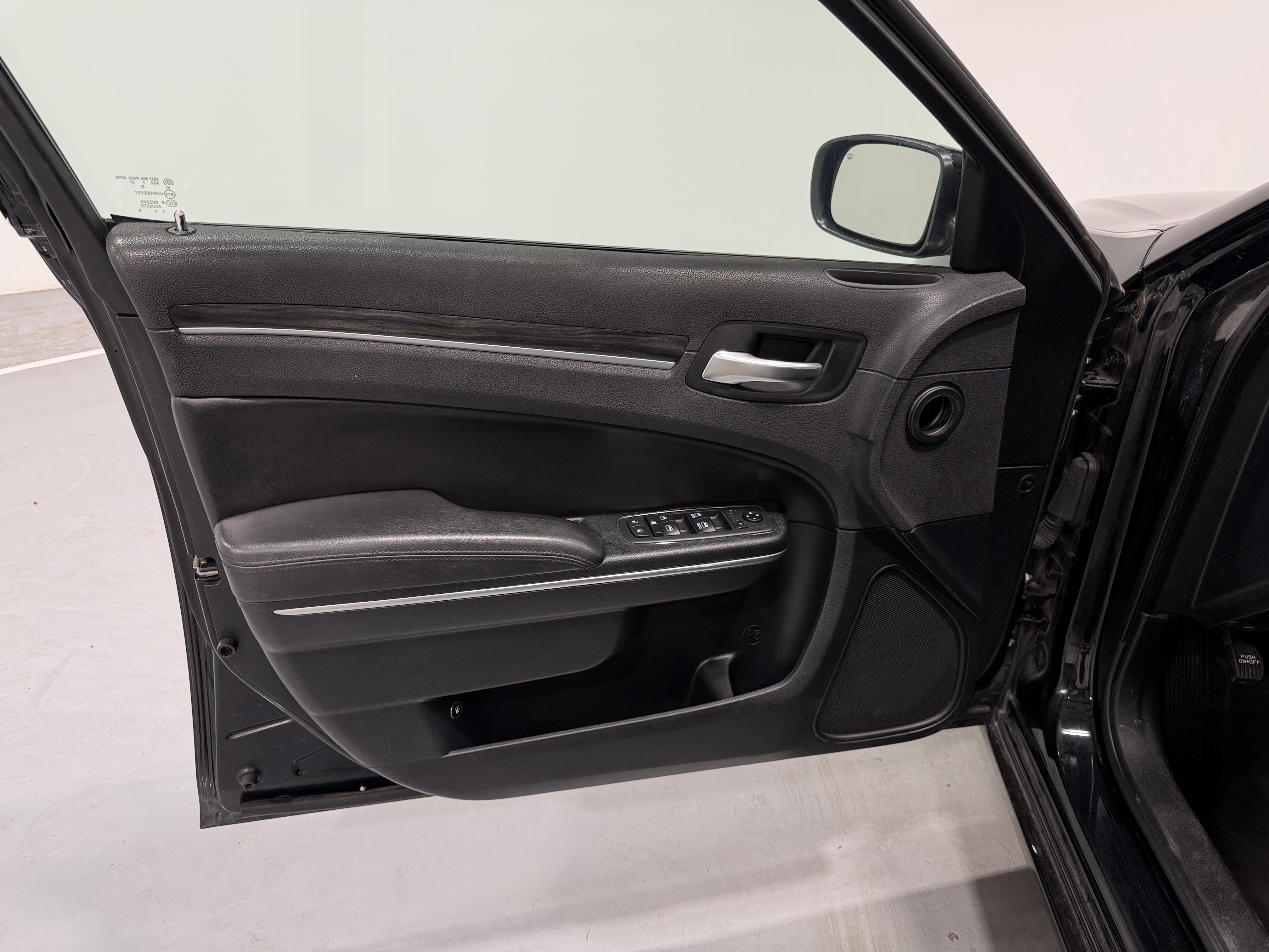 Used 2018 Chrysler 300 Touring with VIN 2C3CCAAG7JH209100 for sale in Pewaukee, WI