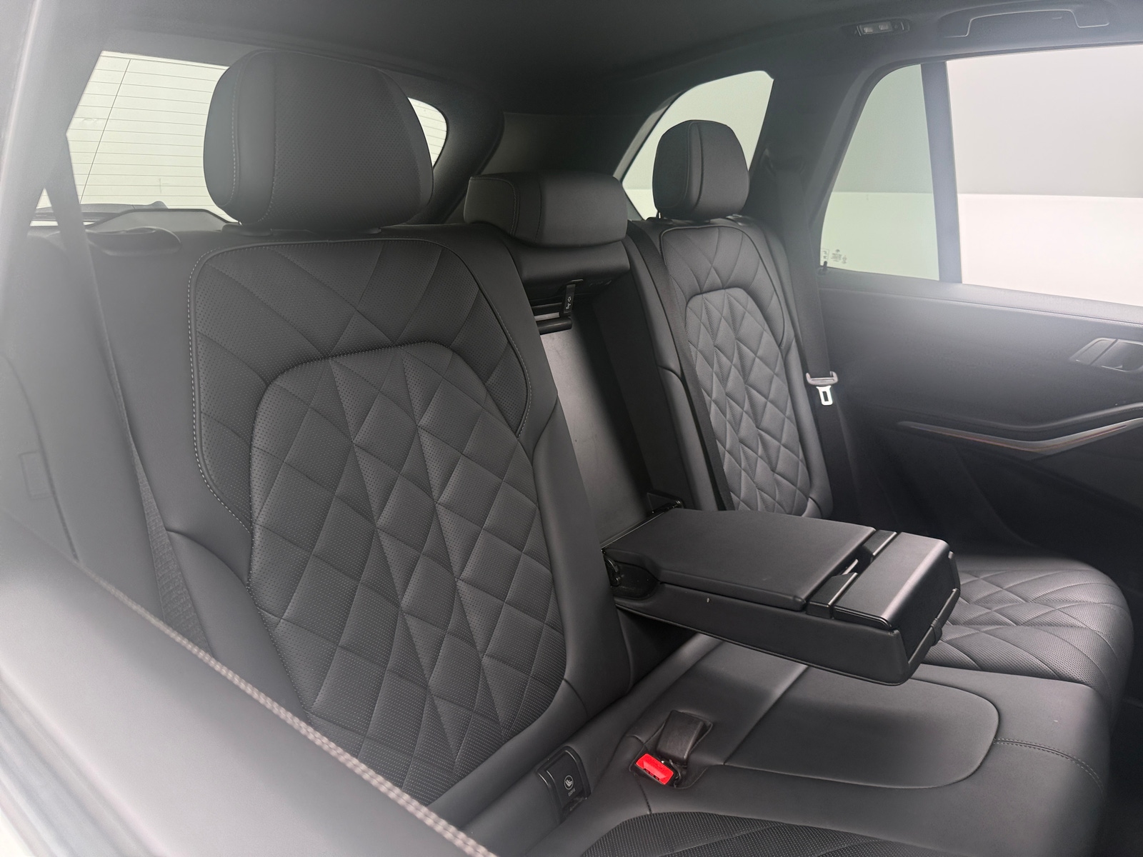 Thumbnail: 2025 BMW X5 - 5