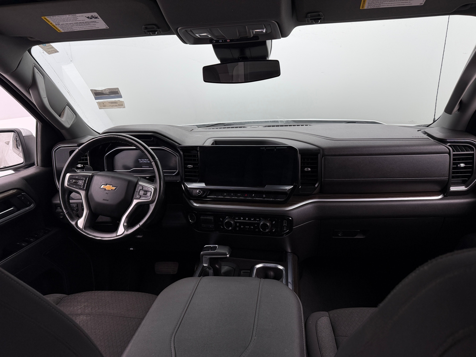 Thumbnail: 2025 Chevrolet Silverado 1500 - 3