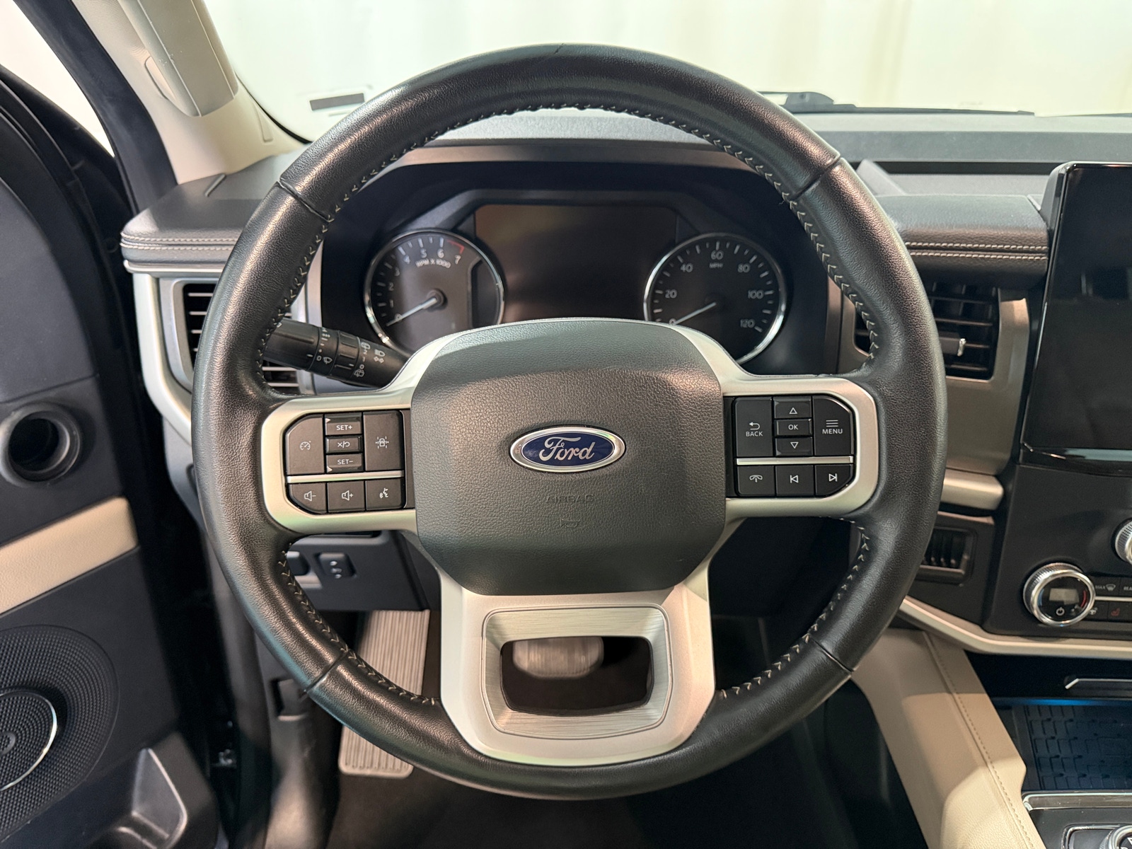 Thumbnail: 2024 Ford Expedition MAX - 4