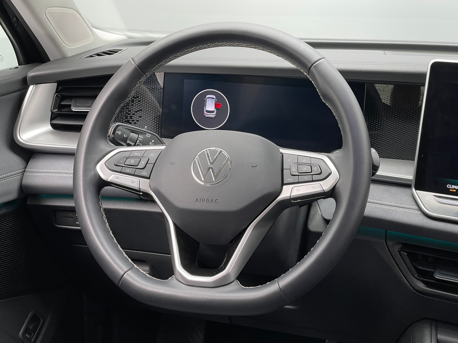 Thumbnail: 2026 Volkswagen Tiguan - 5