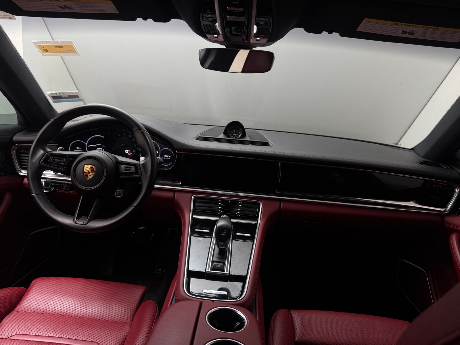Thumbnail: 2021 Porsche Panamera - 2