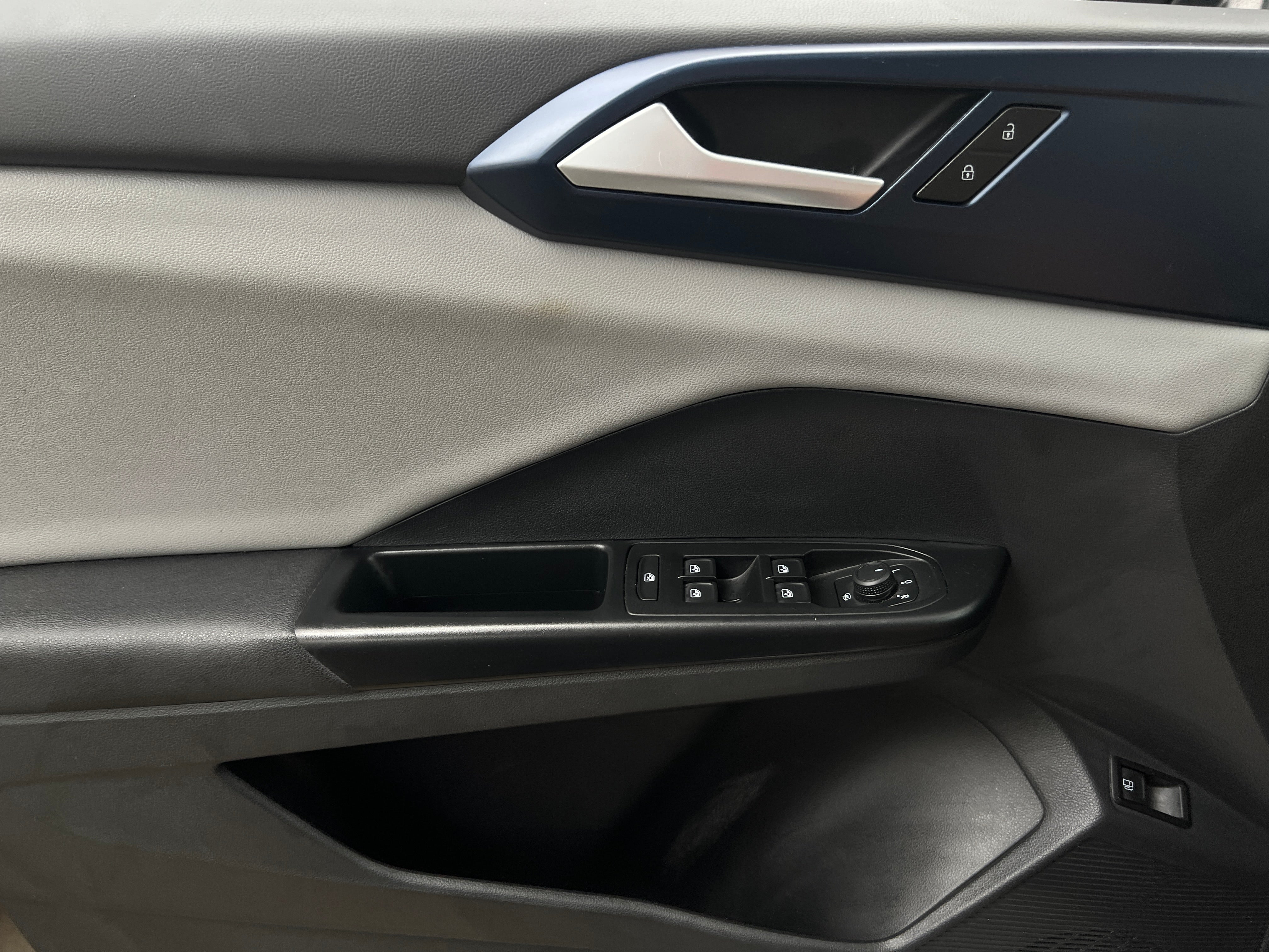 2022 Volkswagen Taos
