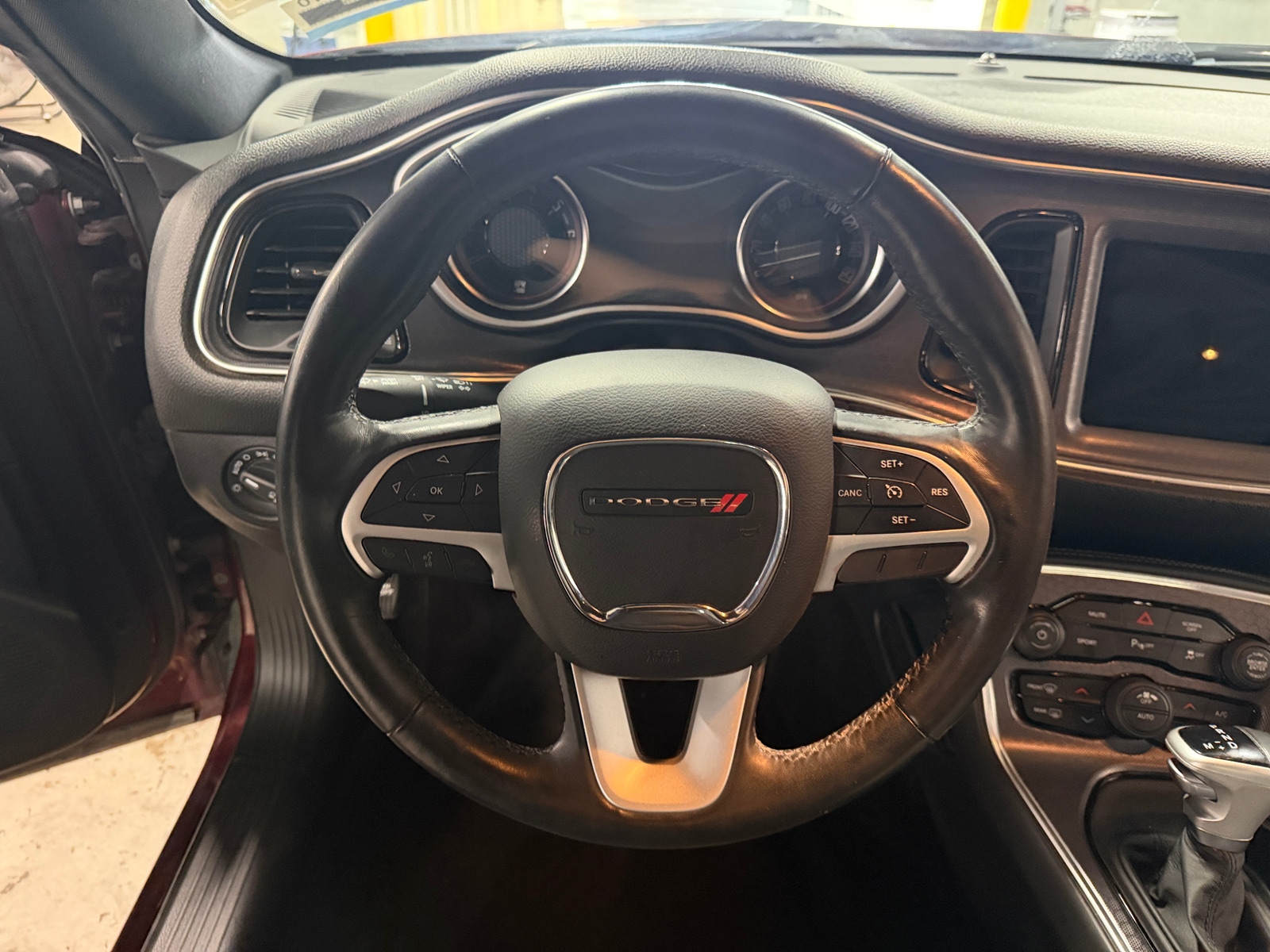 Thumbnail: 2017 Dodge Challenger - 3