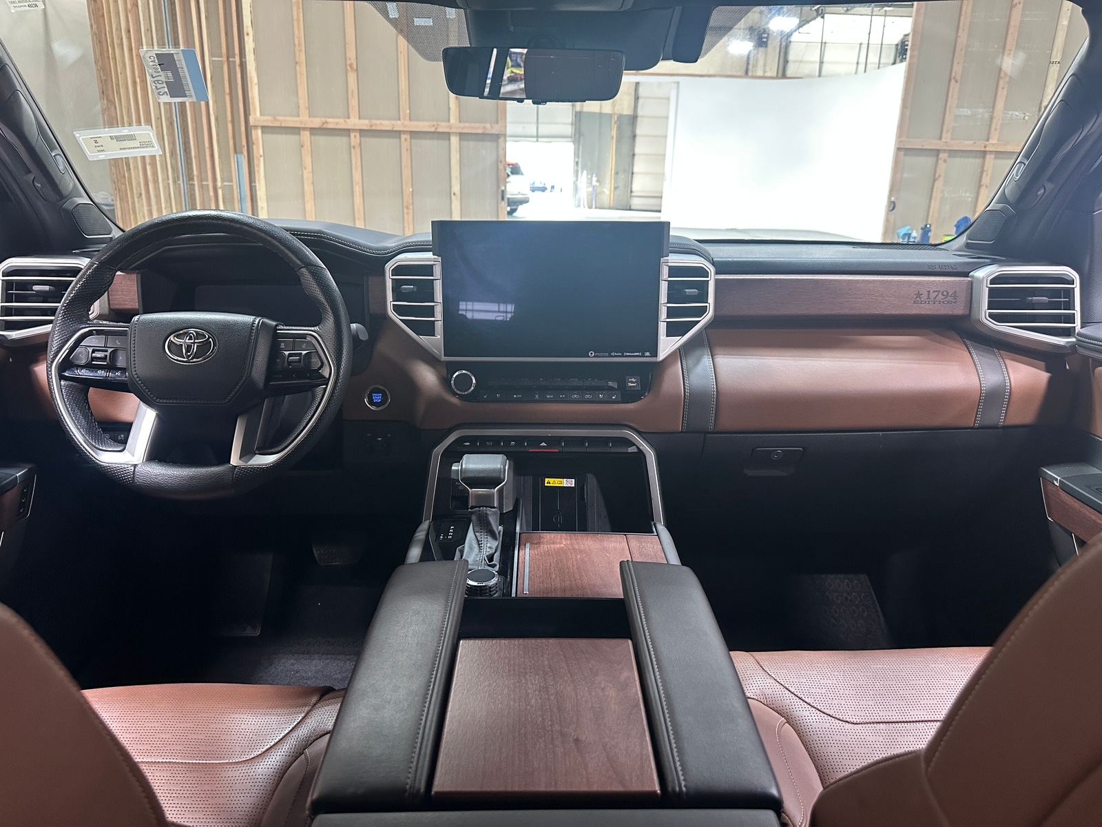 Thumbnail: 2022 Toyota Tundra - 2