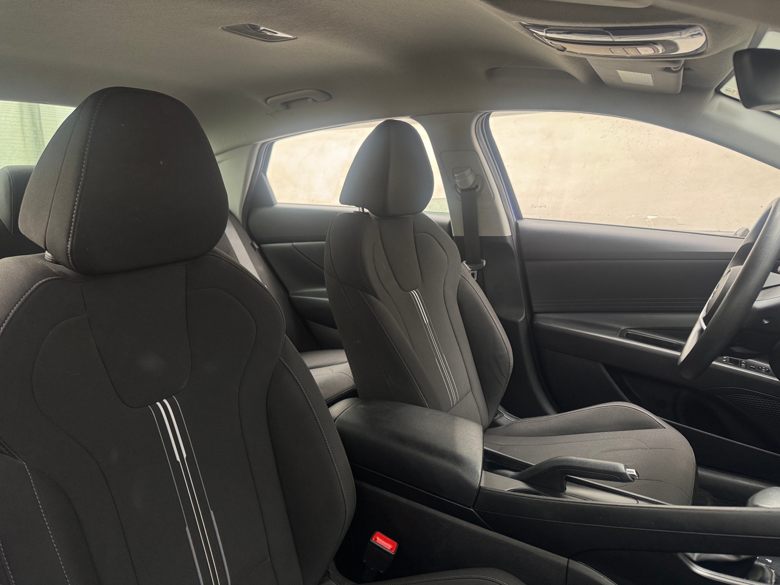 Thumbnail: 2024 Hyundai Elantra - 2