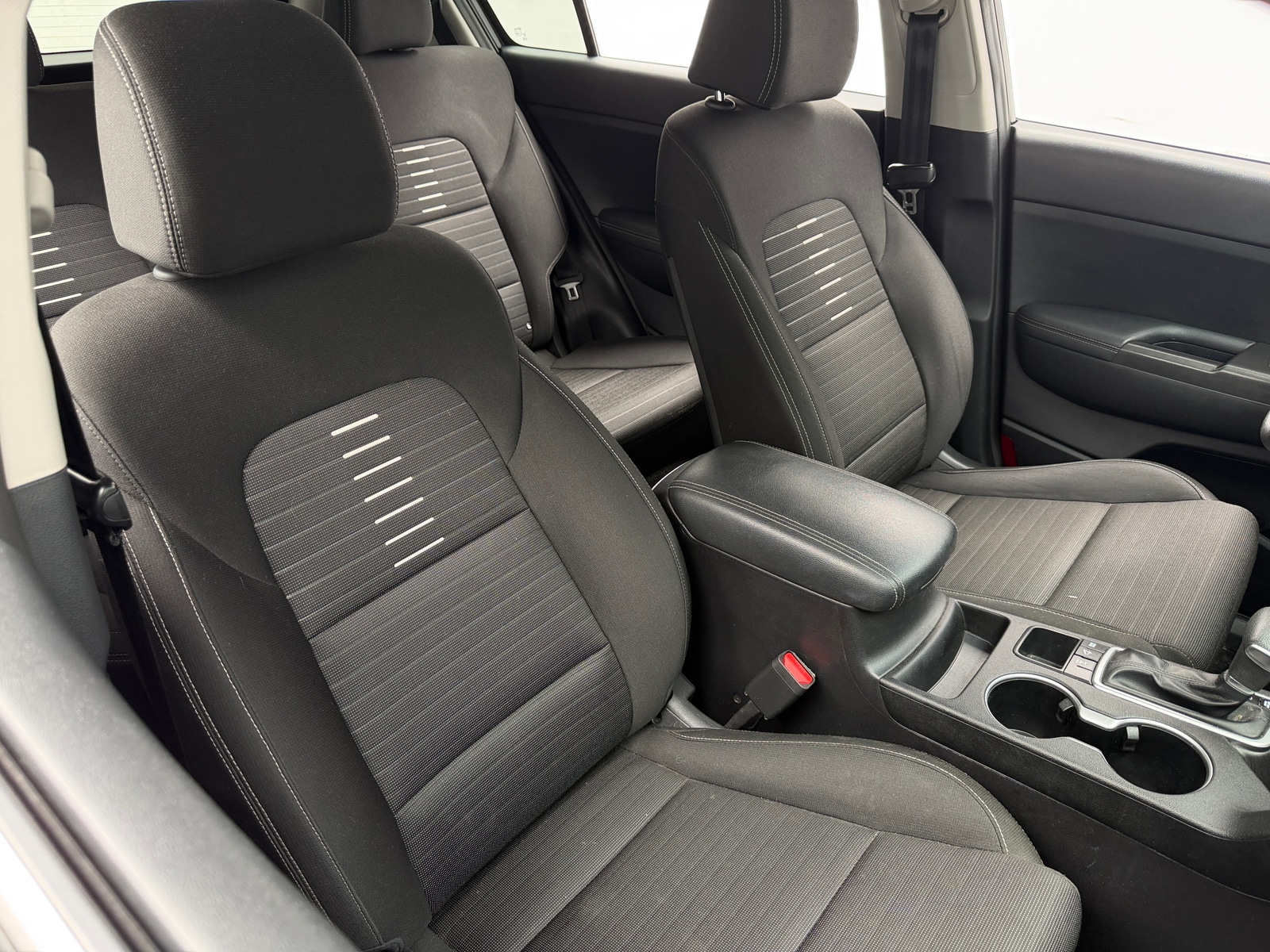 Thumbnail: 2020 Kia Sportage - 2
