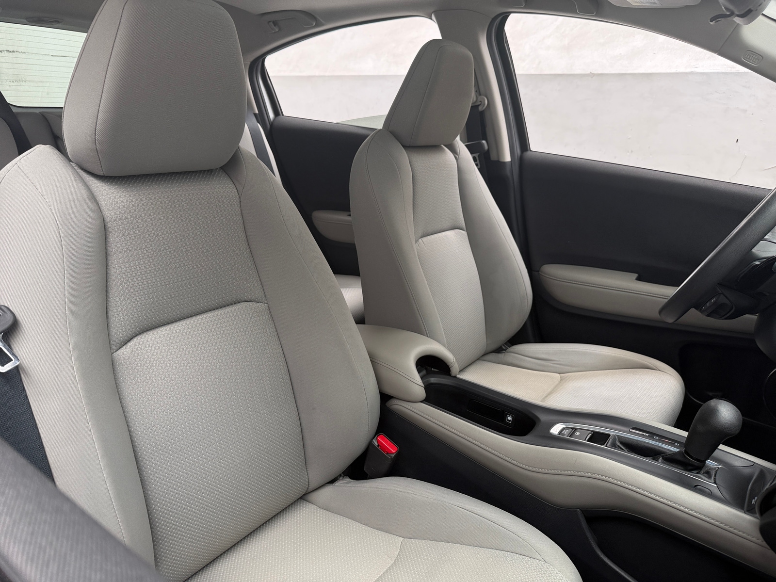 Thumbnail: 2022 Honda HR-V - 2