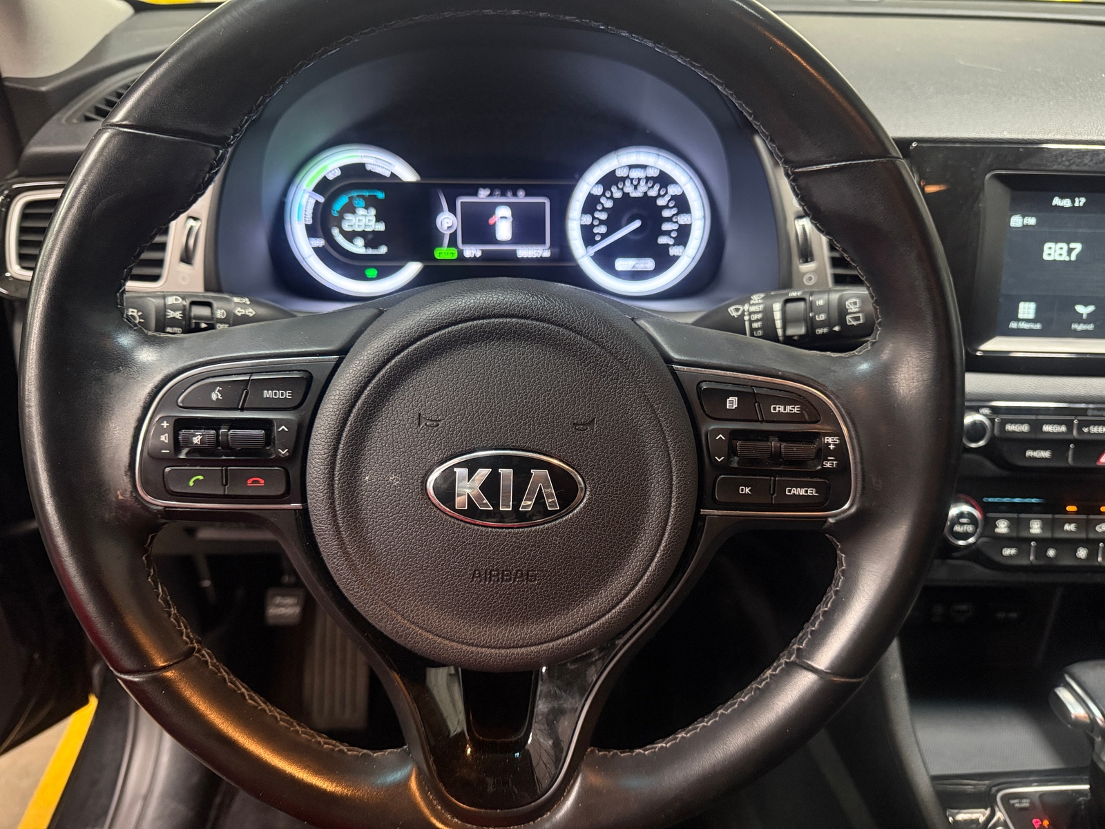 Thumbnail: 2019 Kia Niro - 5