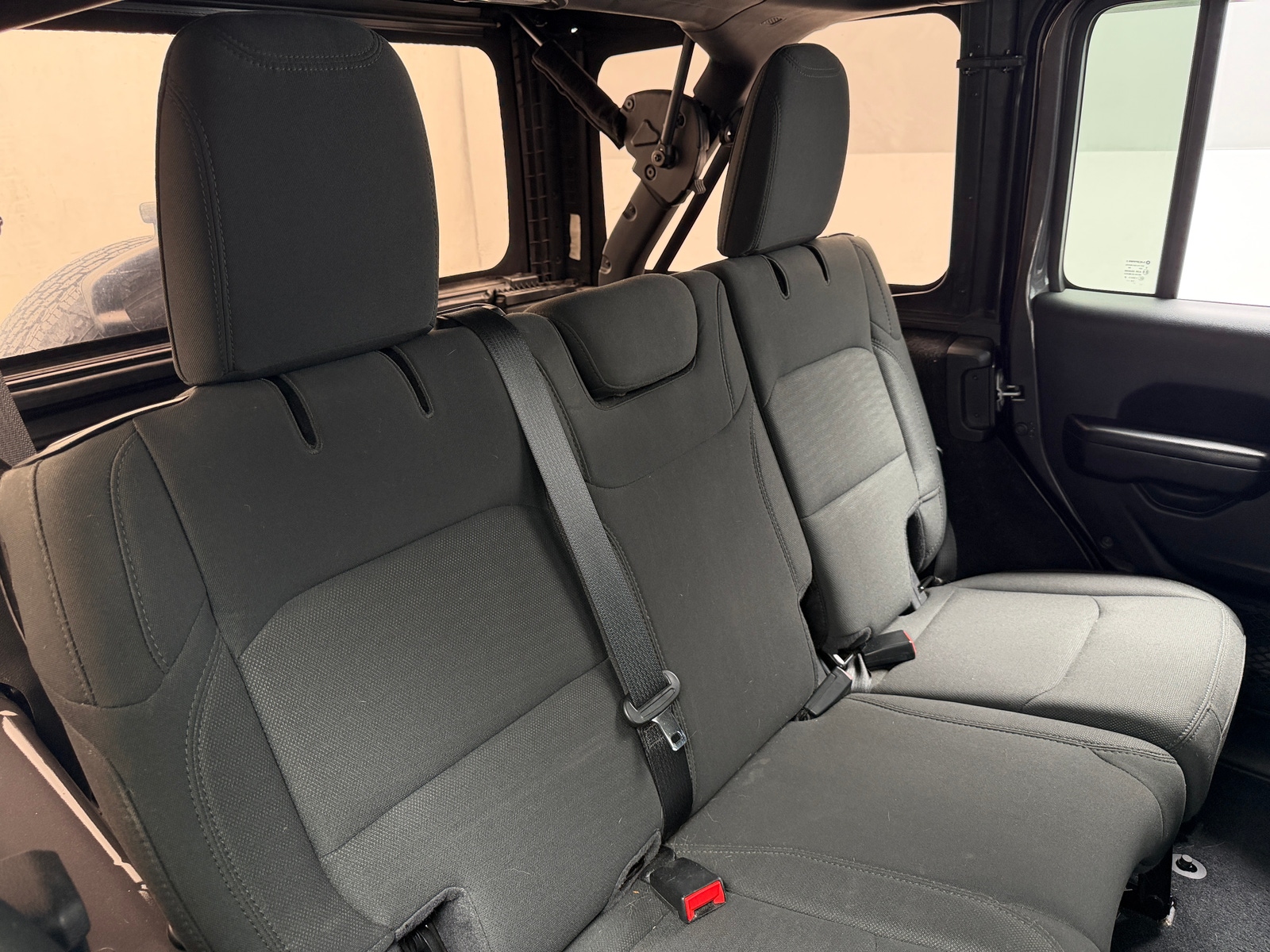 Thumbnail: 2020 Jeep Wrangler - 6