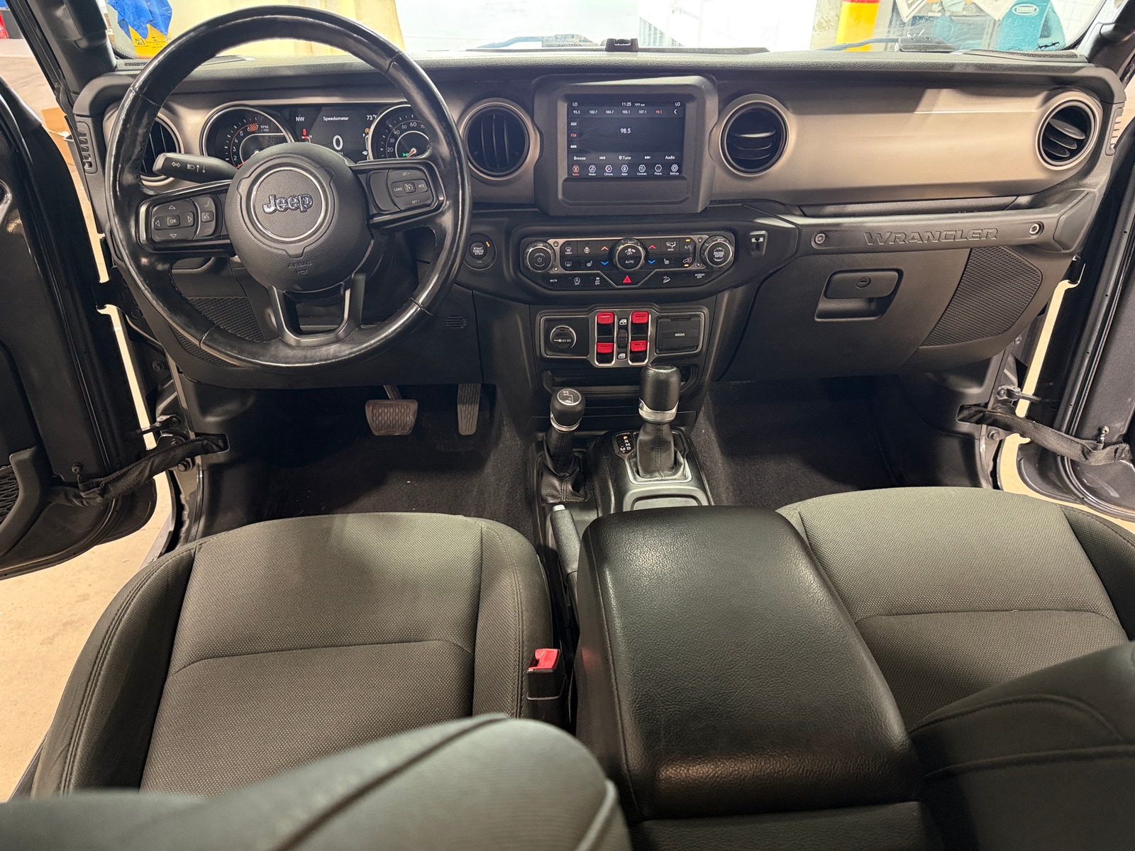 Thumbnail: 2020 Jeep Wrangler - 3