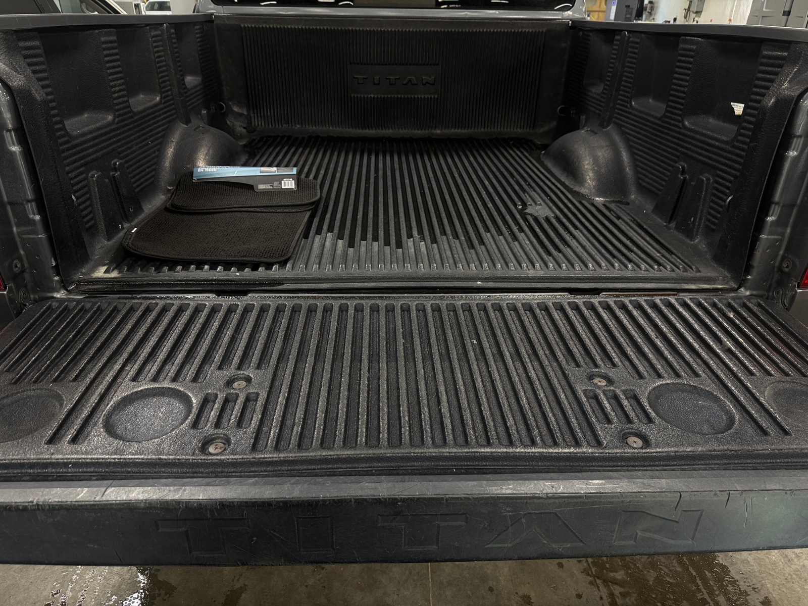 Thumbnail: 2018 Nissan Titan - 7