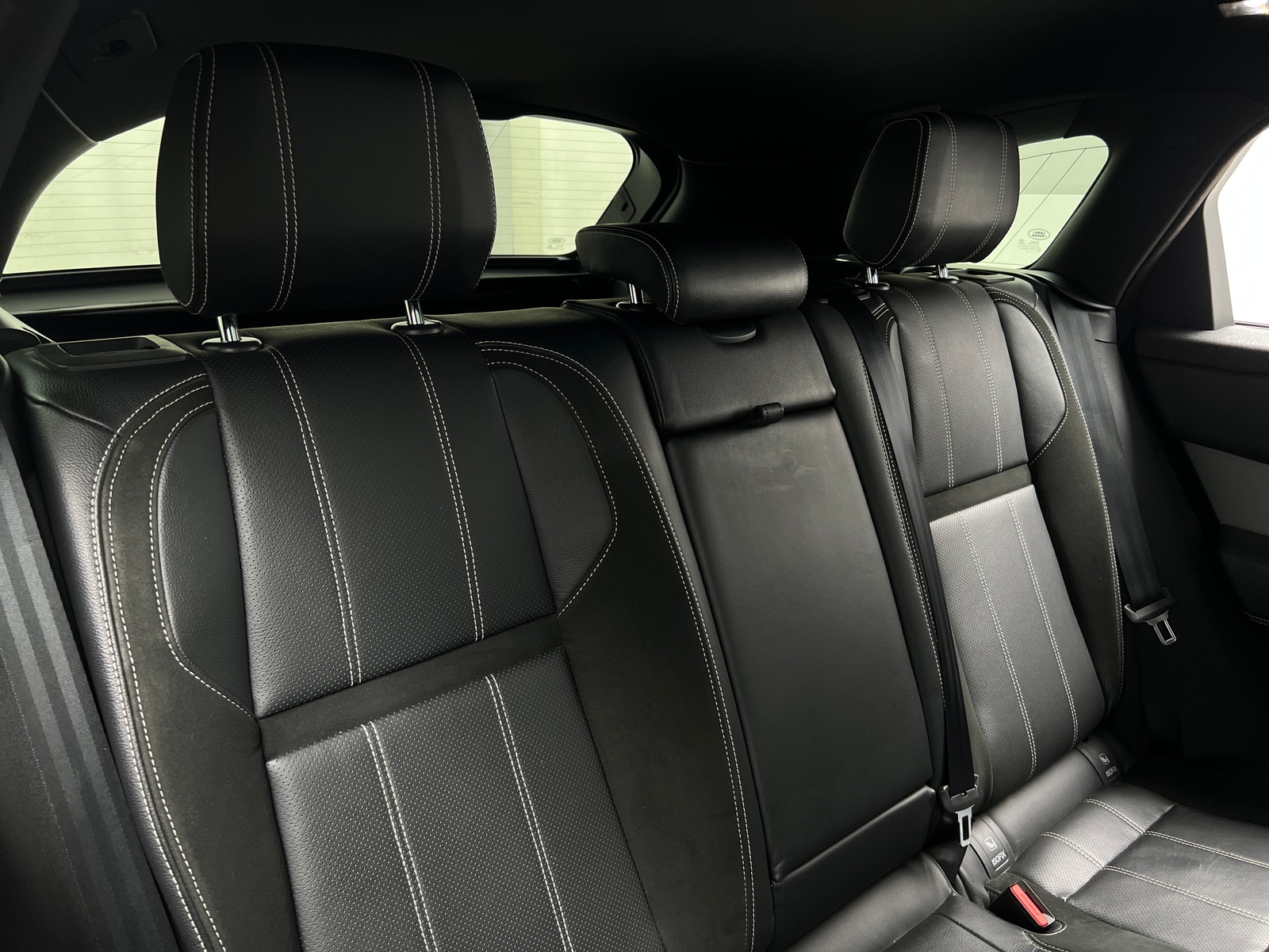 Thumbnail: 2018 Land Rover Range Rover Velar - 6