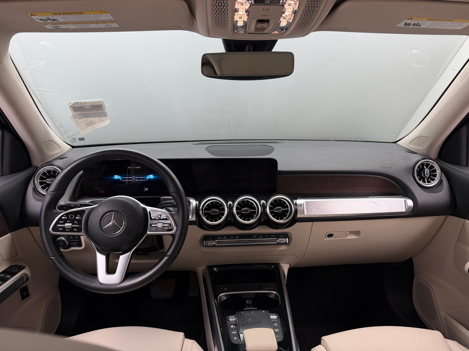 Thumbnail: 2023 Mercedes-Benz GLB - 2